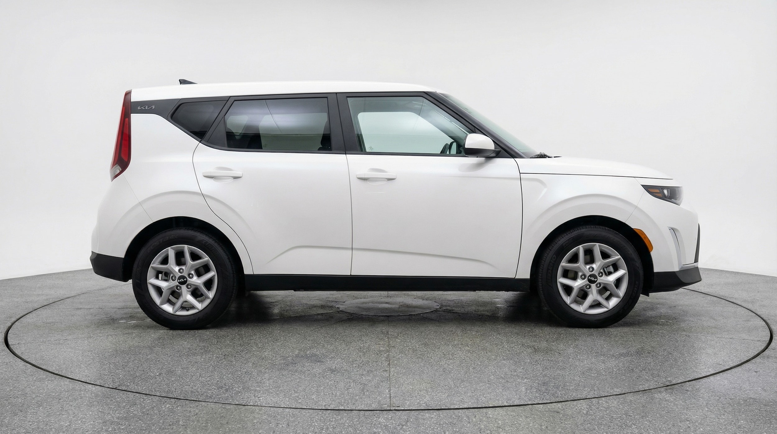 Thumbnail: 2025 Kia Soul - 8