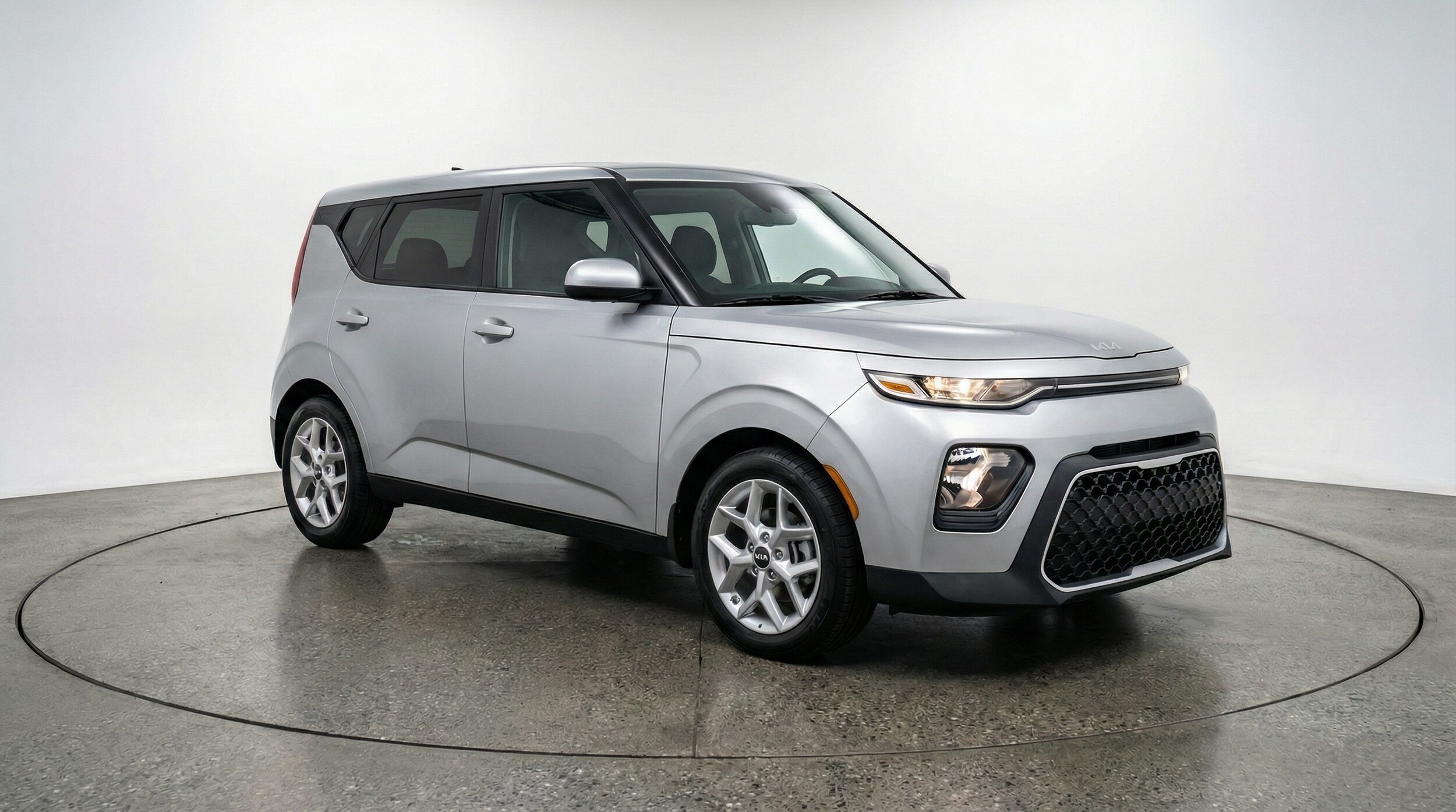 Thumbnail: 2025 Kia Soul - 1