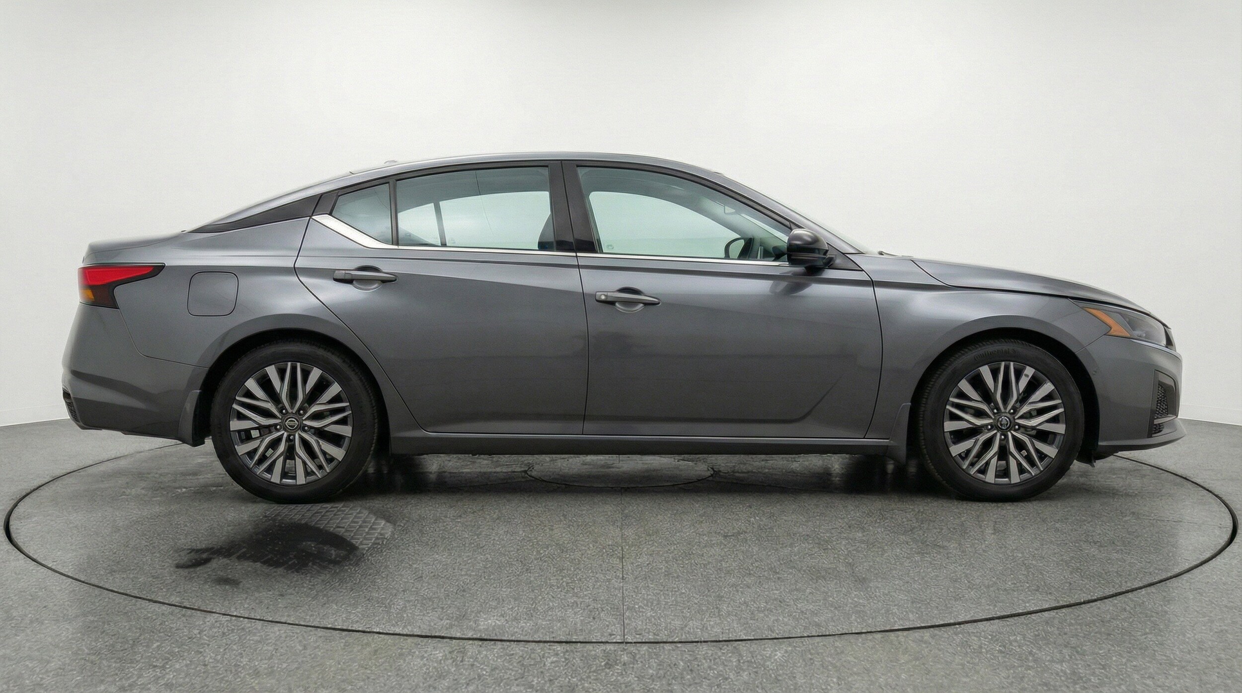 Thumbnail: 2025 Nissan Altima - 11