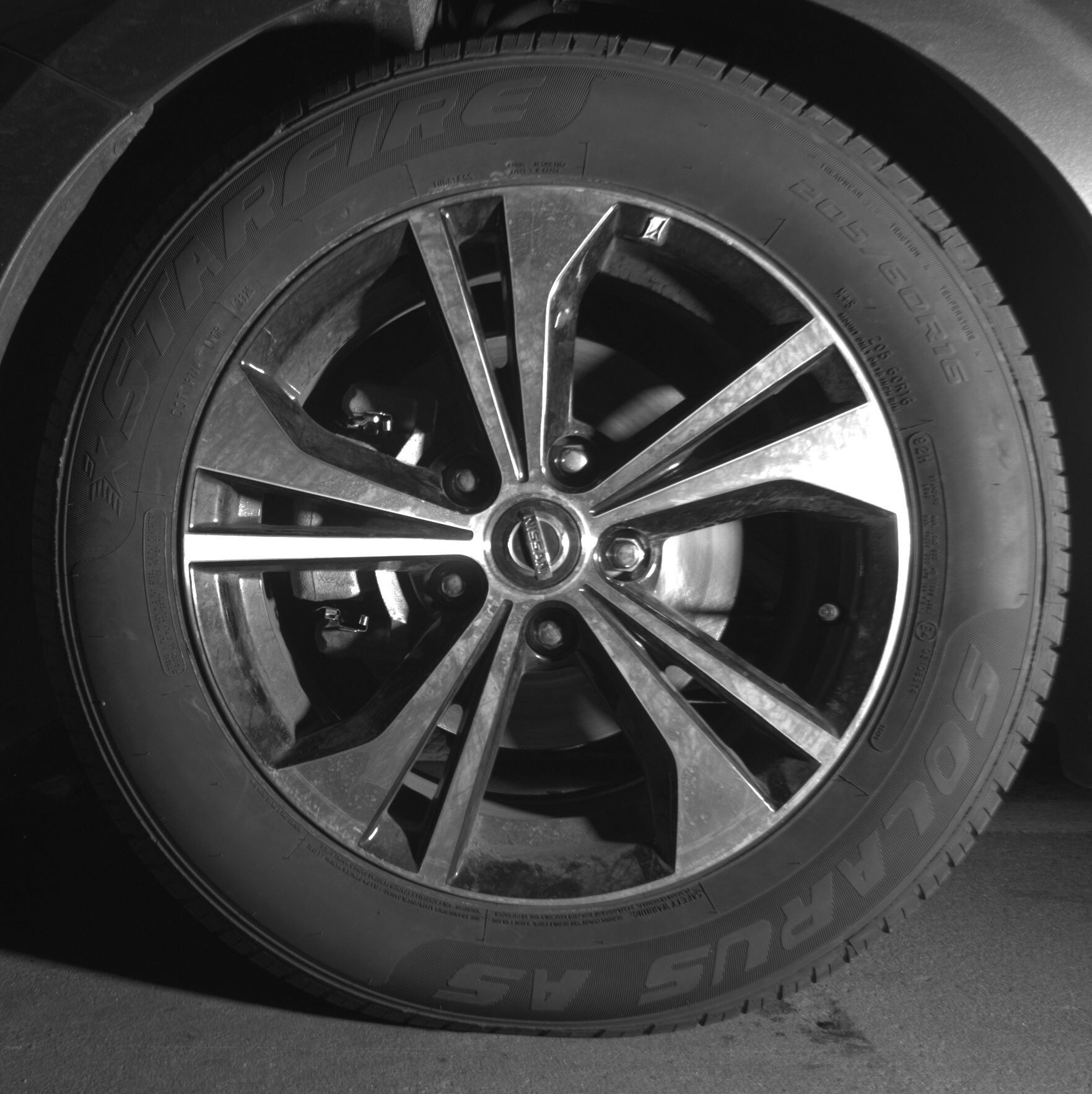 Thumbnail: 2023 Nissan Sentra - 9