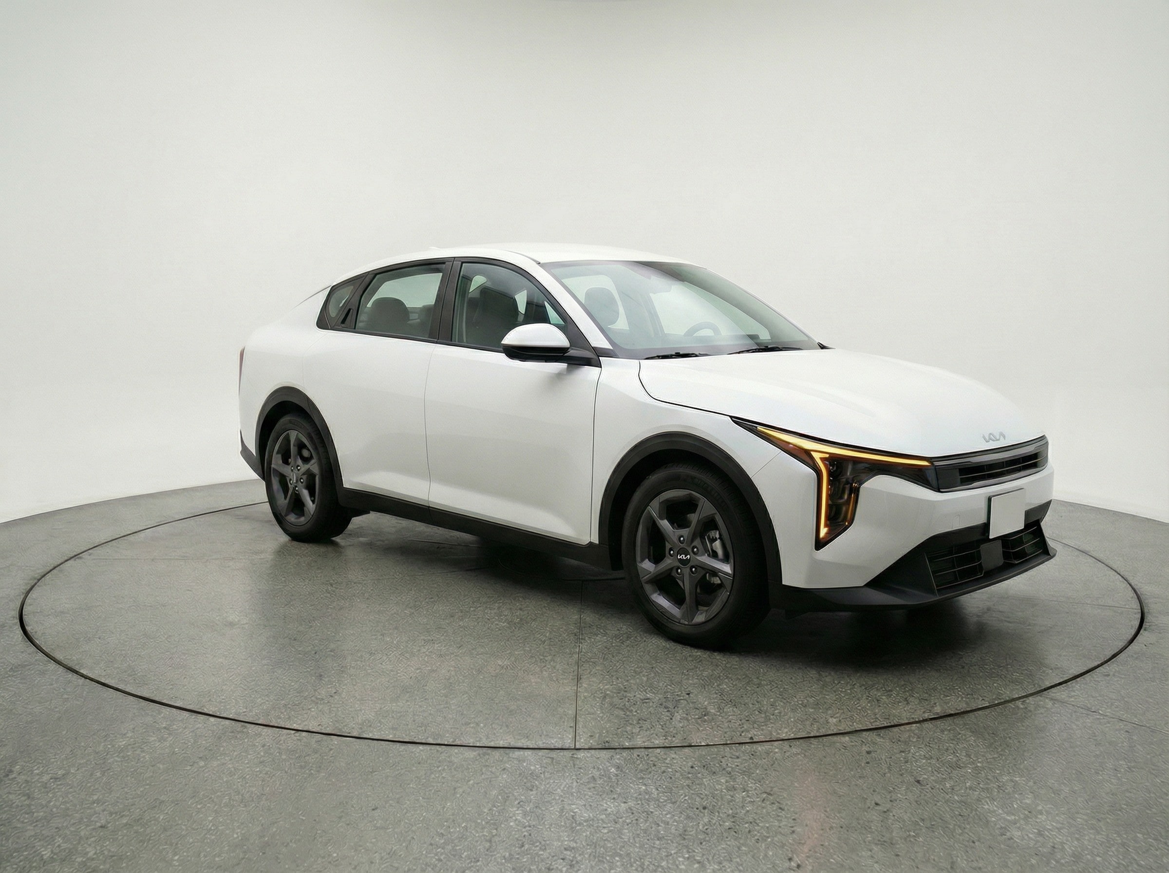 Thumbnail: 2025 Kia K4 - 1