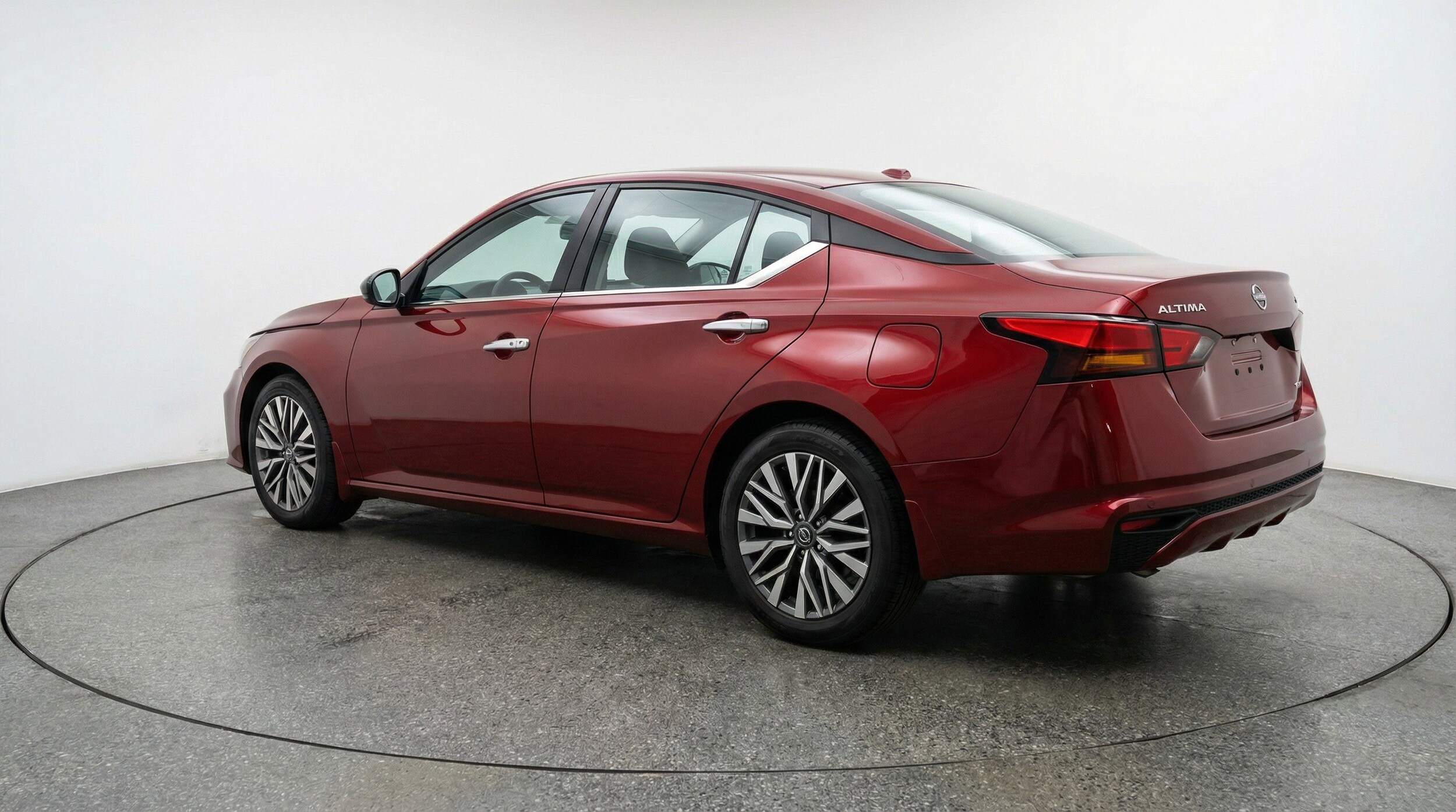 Thumbnail: 2025 Nissan Altima - 6