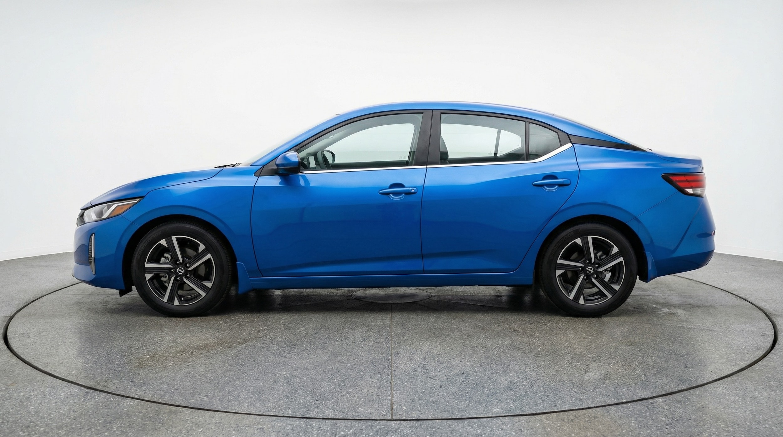 Thumbnail: 2025 Nissan Sentra - 4