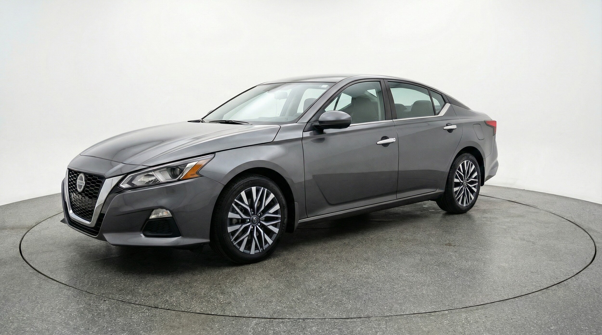 Thumbnail: 2025 Nissan Altima - 3