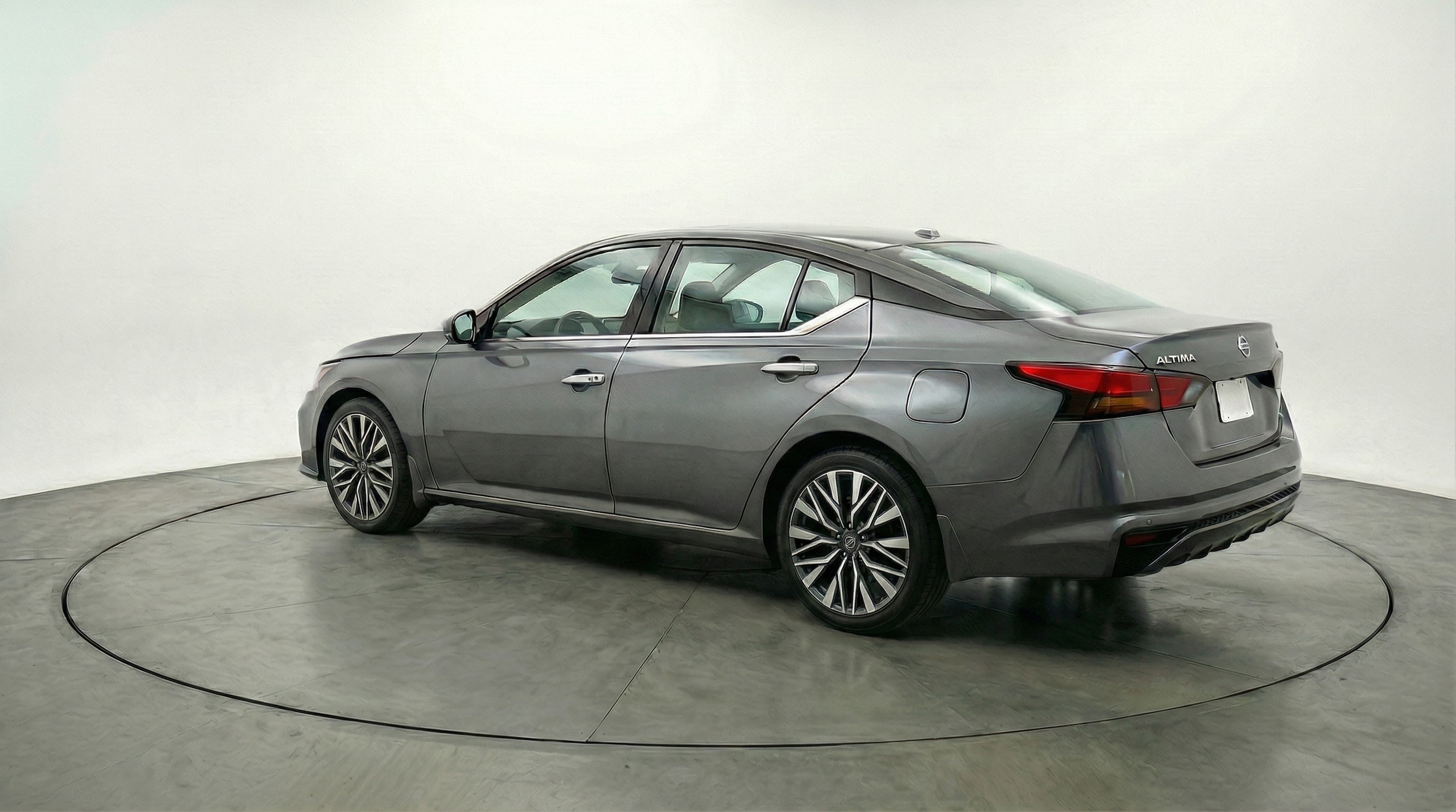 Thumbnail: 2025 Nissan Altima - 5