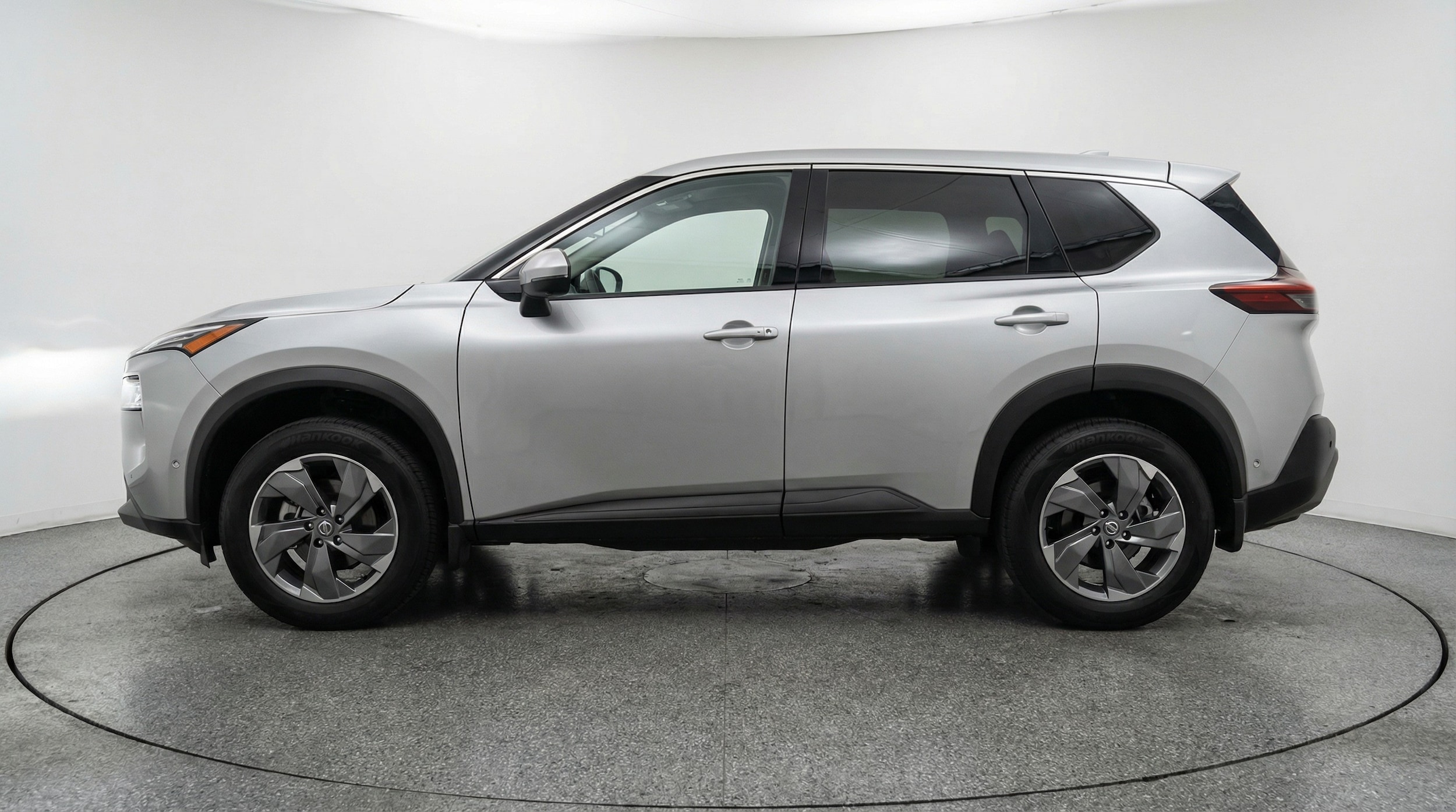 Thumbnail: 2025 Nissan Rogue - 4