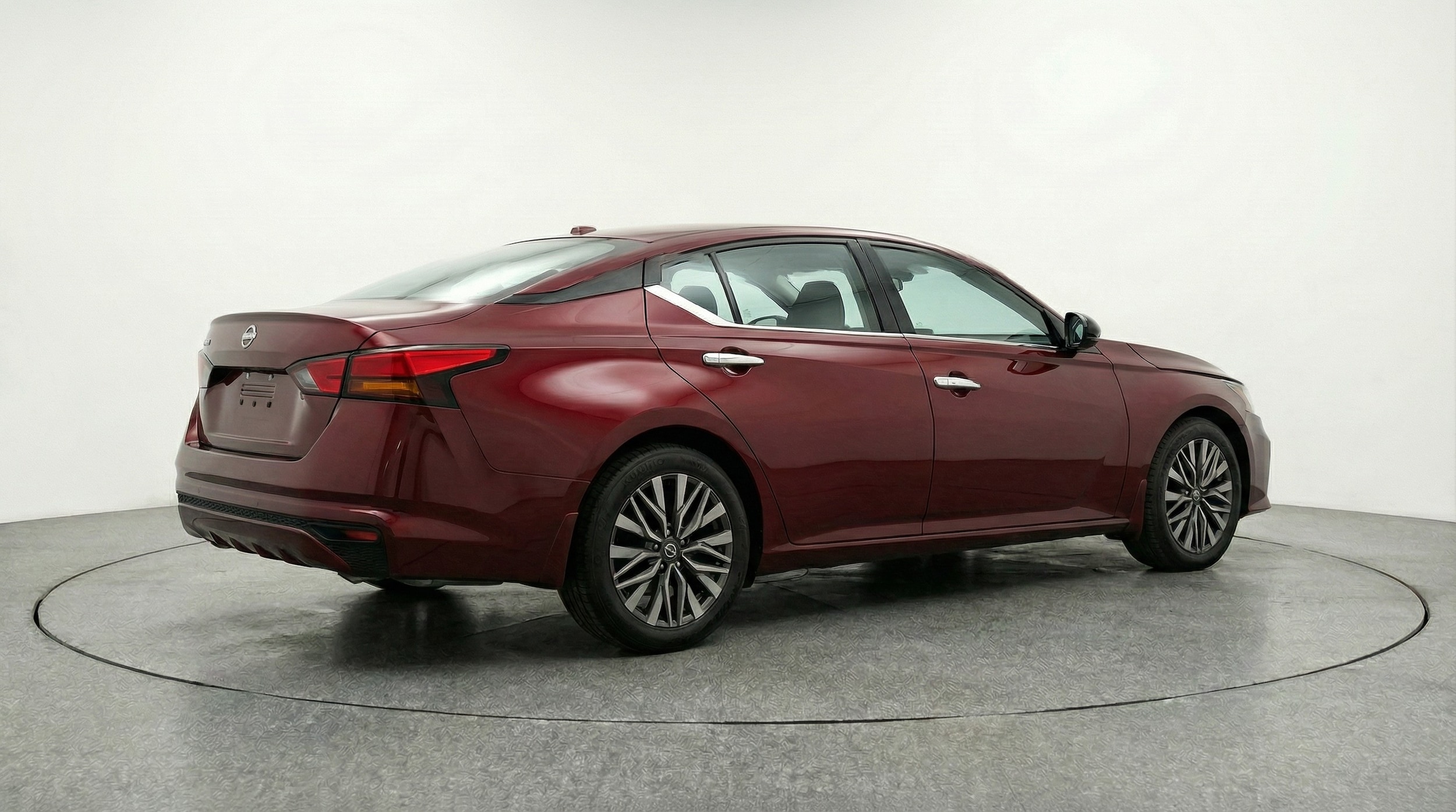 Thumbnail: 2025 Nissan Altima - 7