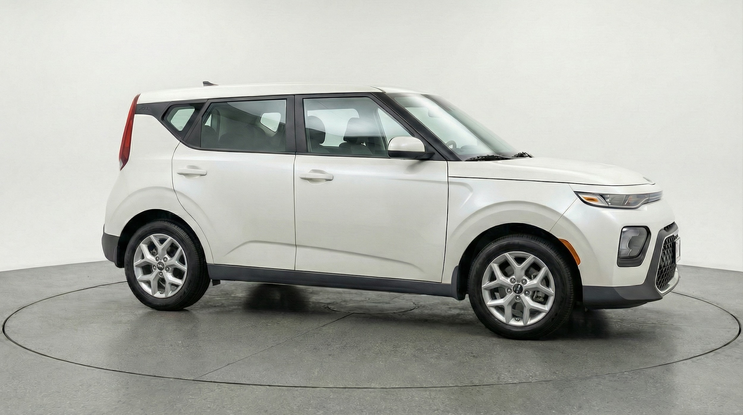 Thumbnail: 2025 Kia Soul - 1