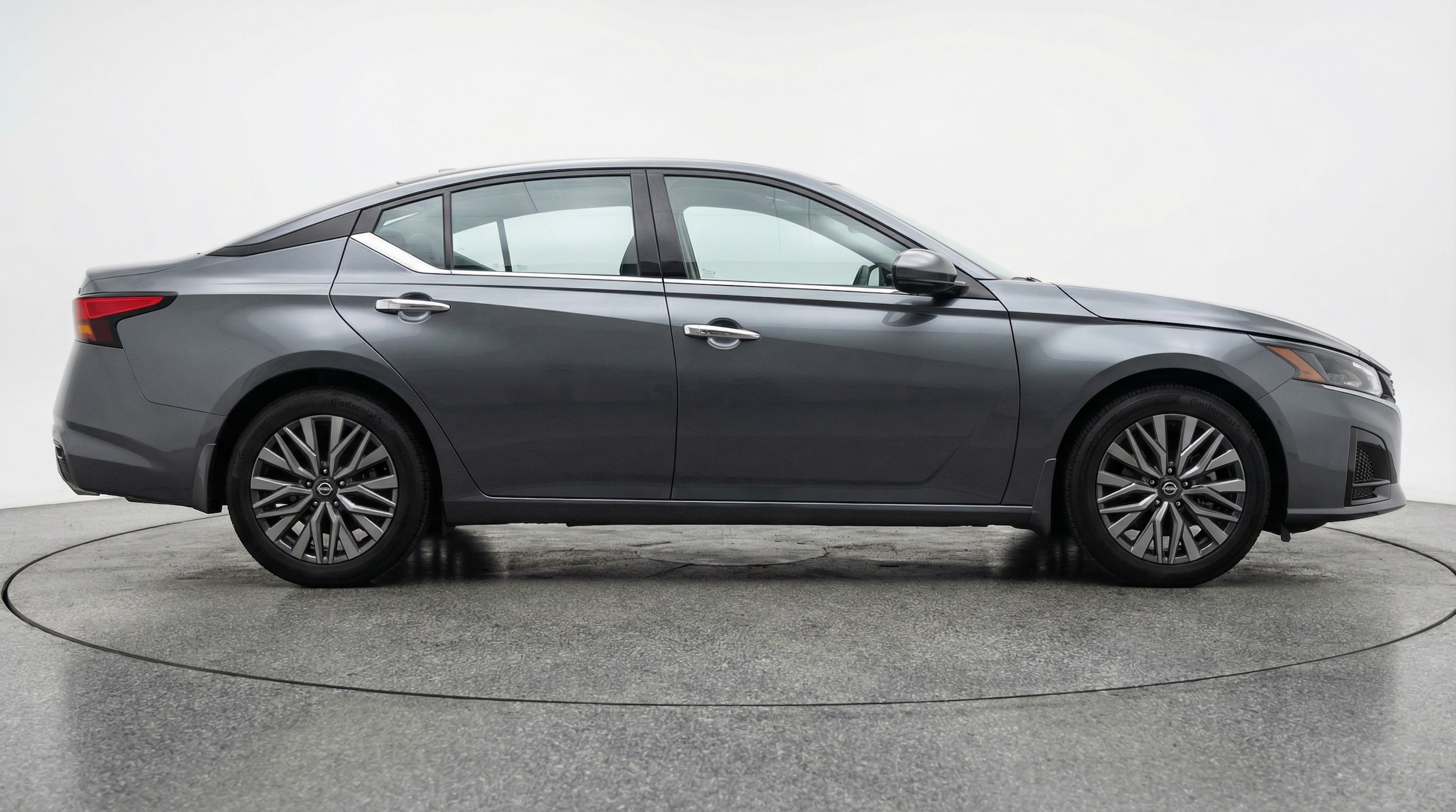 Thumbnail: 2025 Nissan Altima - 8