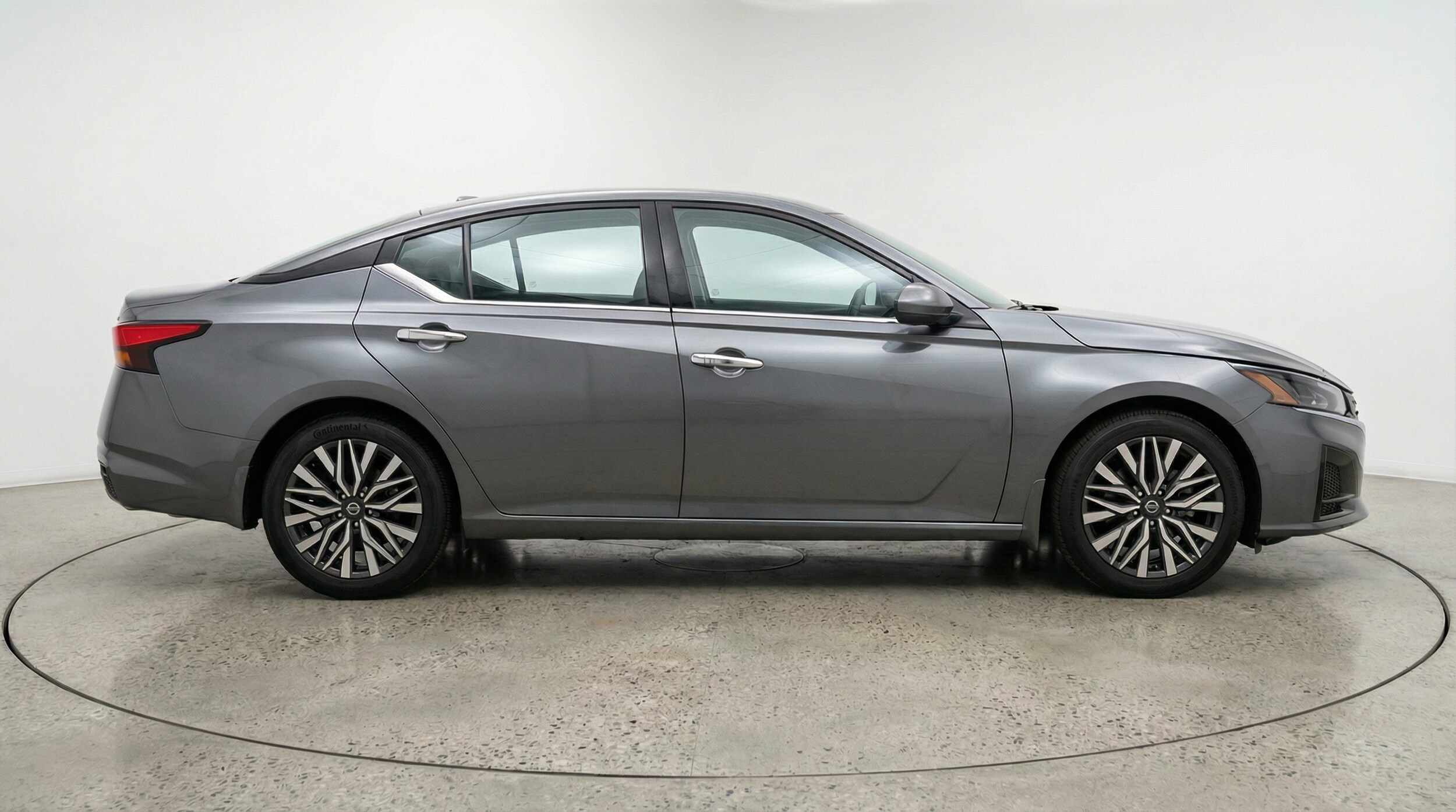 Thumbnail: 2025 Nissan Altima - 8