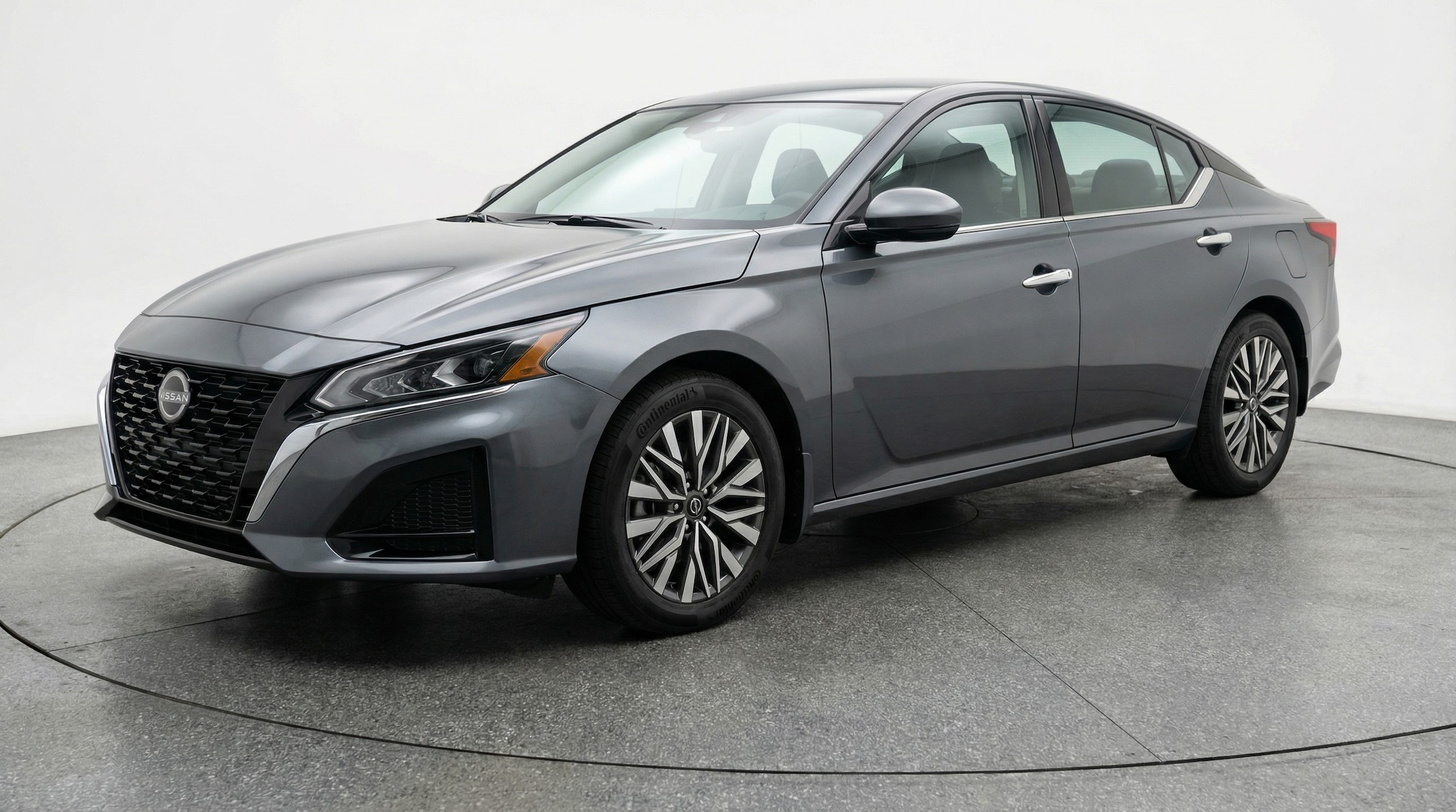 Thumbnail: 2025 Nissan Altima - 3