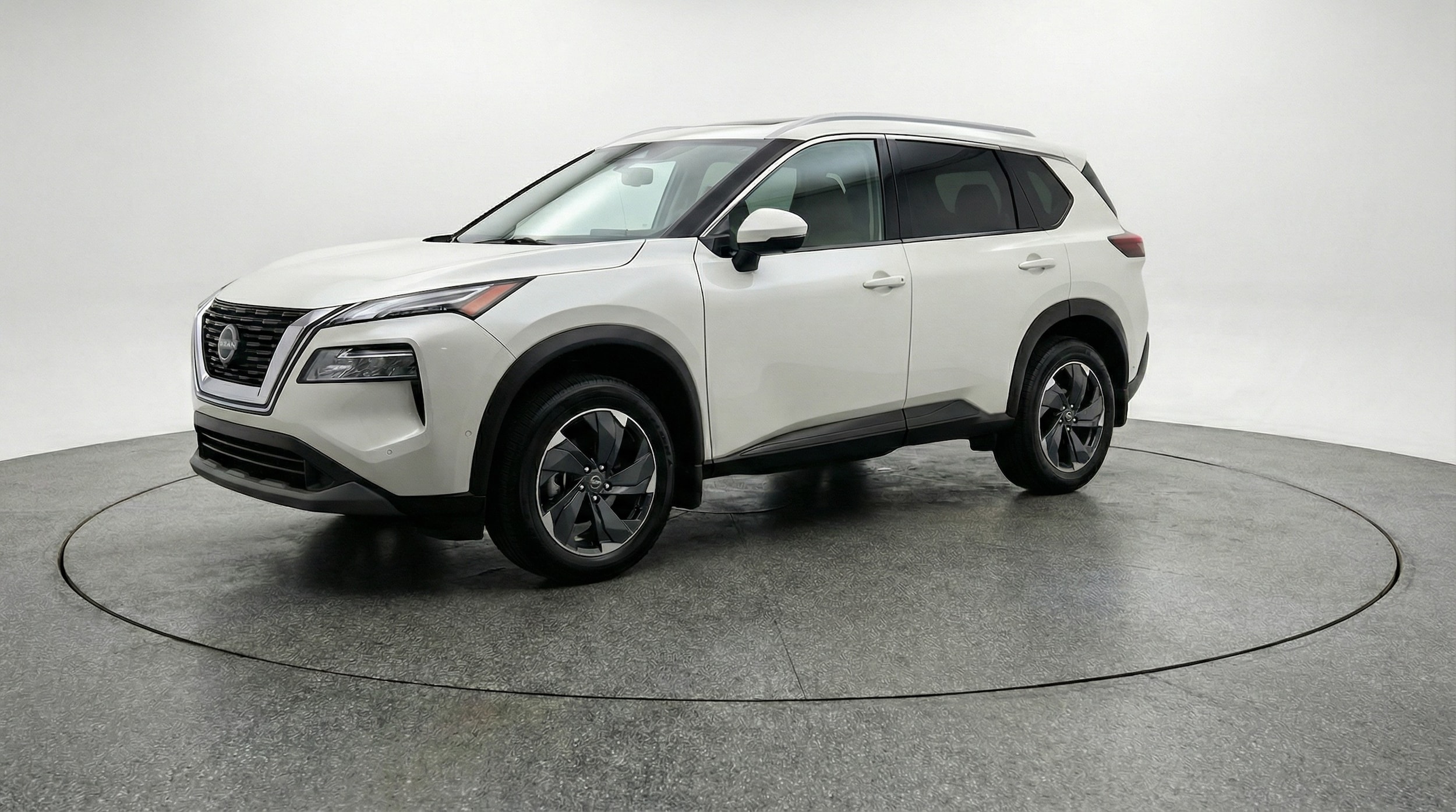 Thumbnail: 2025 Nissan Rogue - 3