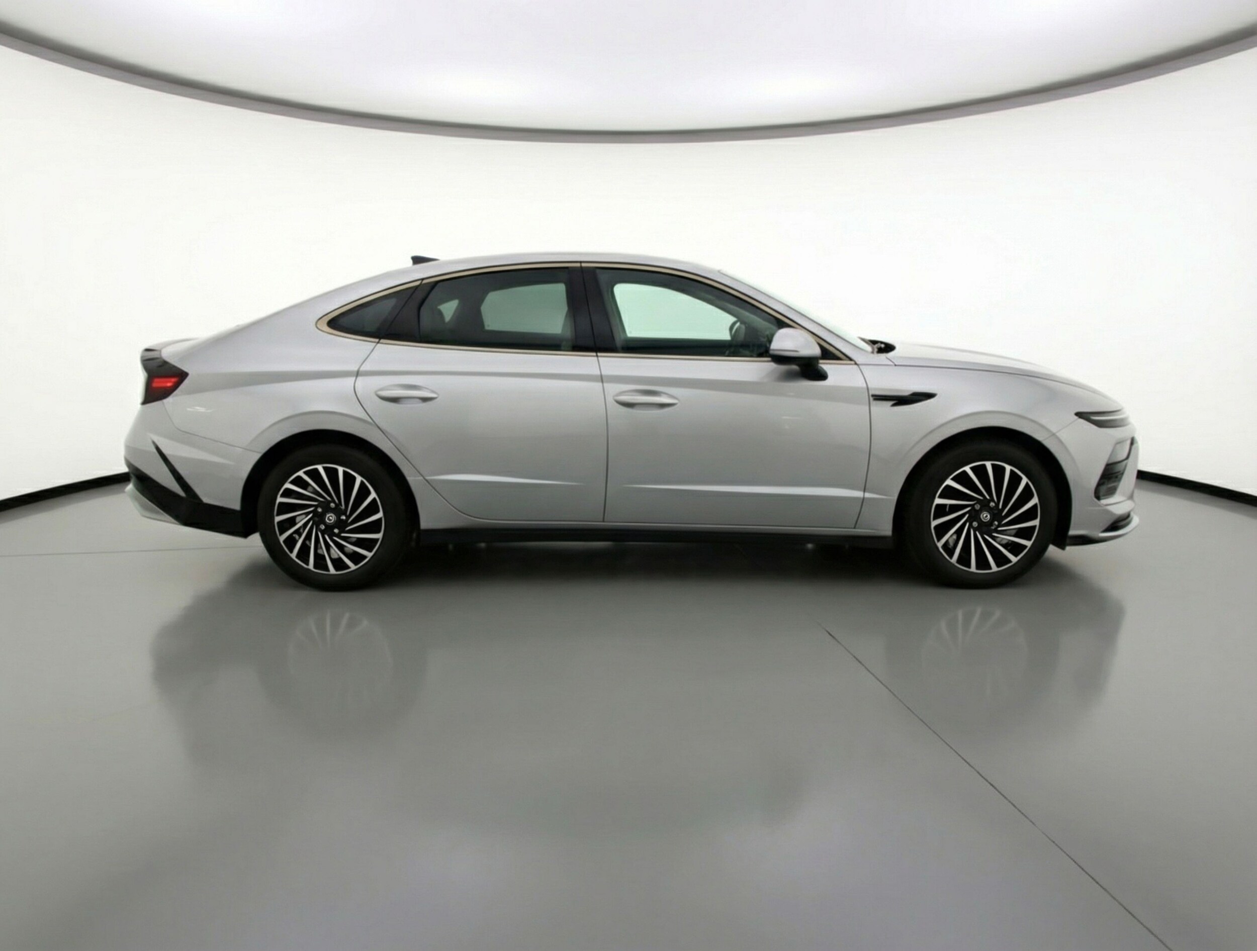 Thumbnail: 2025 Hyundai Sonata - 8