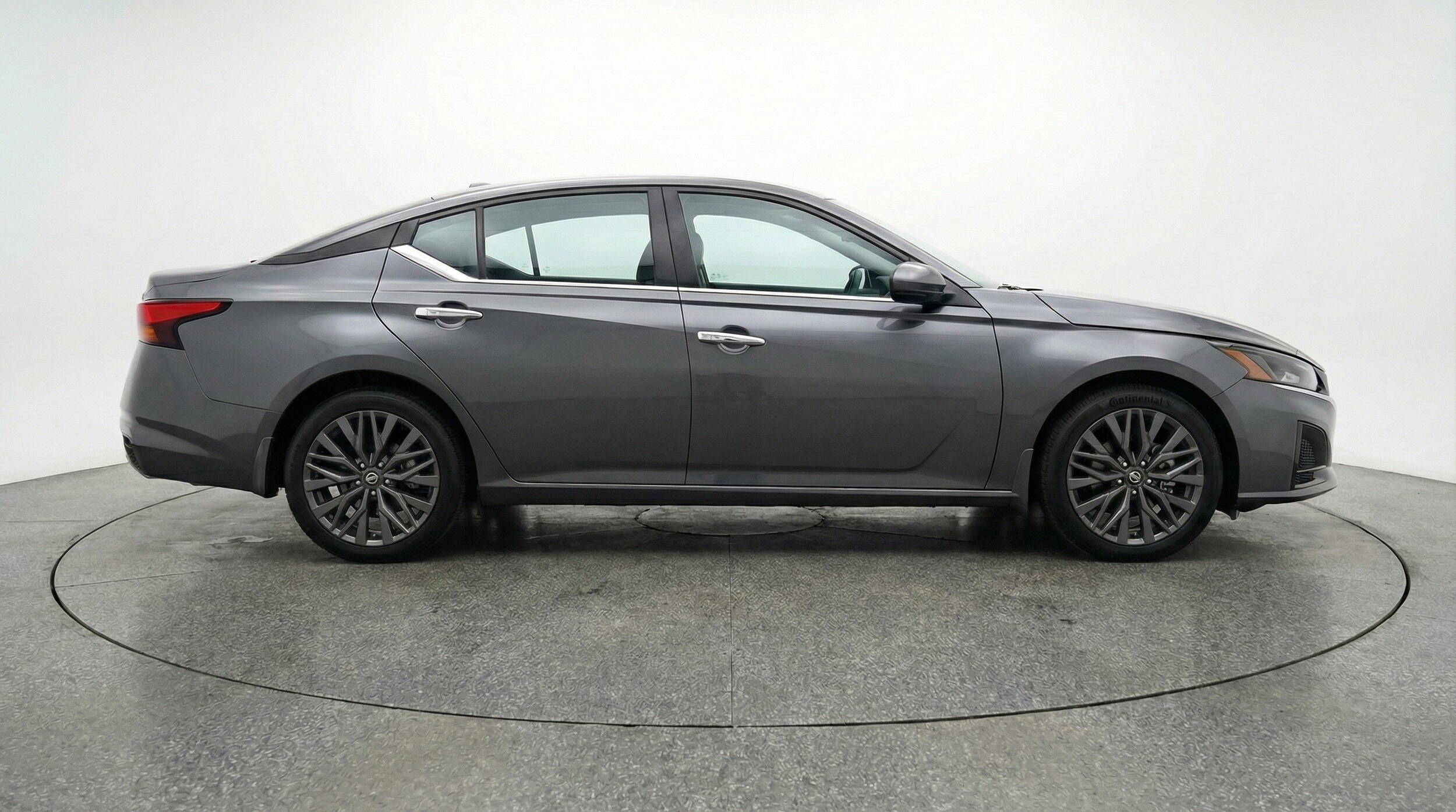 Thumbnail: 2025 Nissan Altima - 11