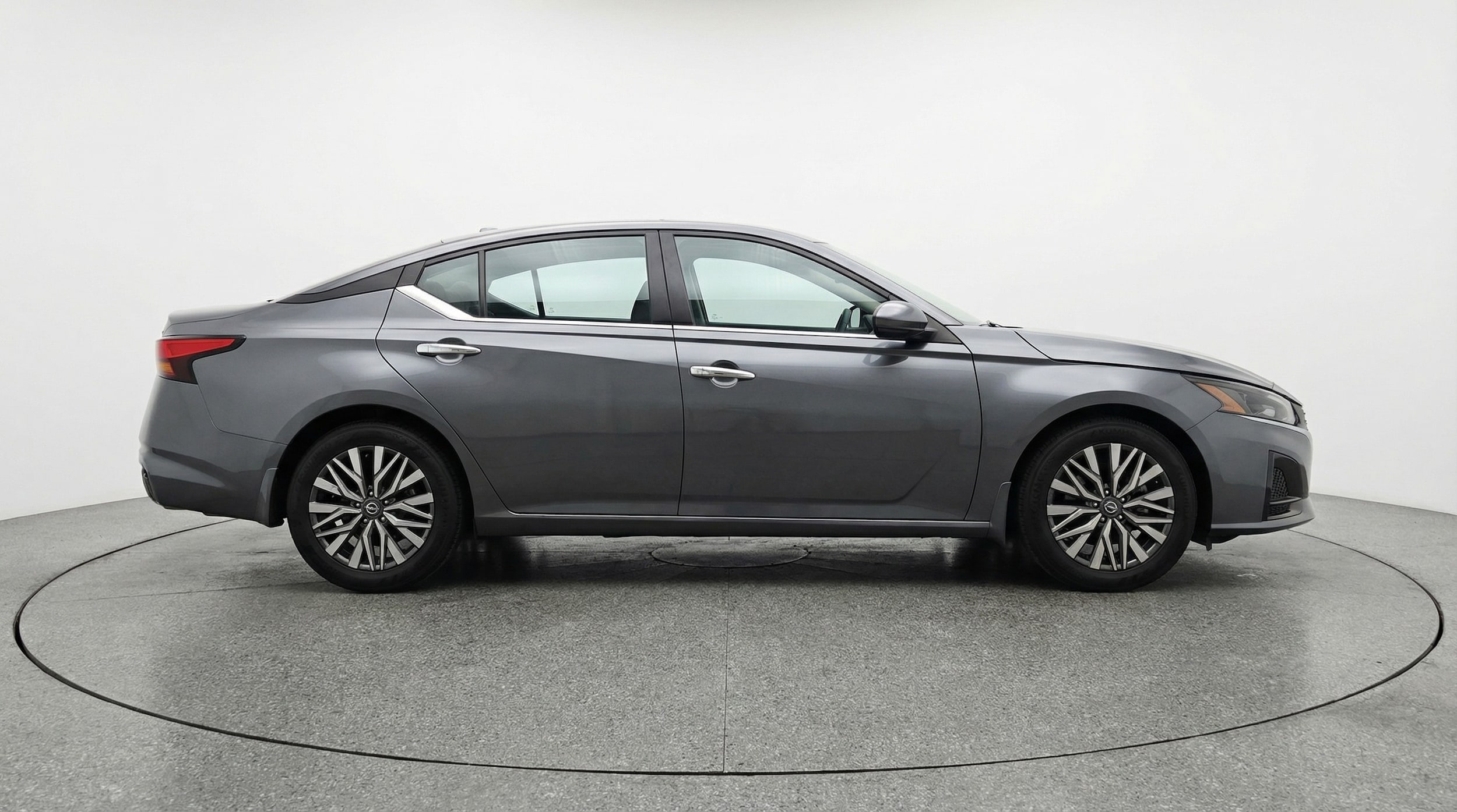 Thumbnail: 2025 Nissan Altima - 8