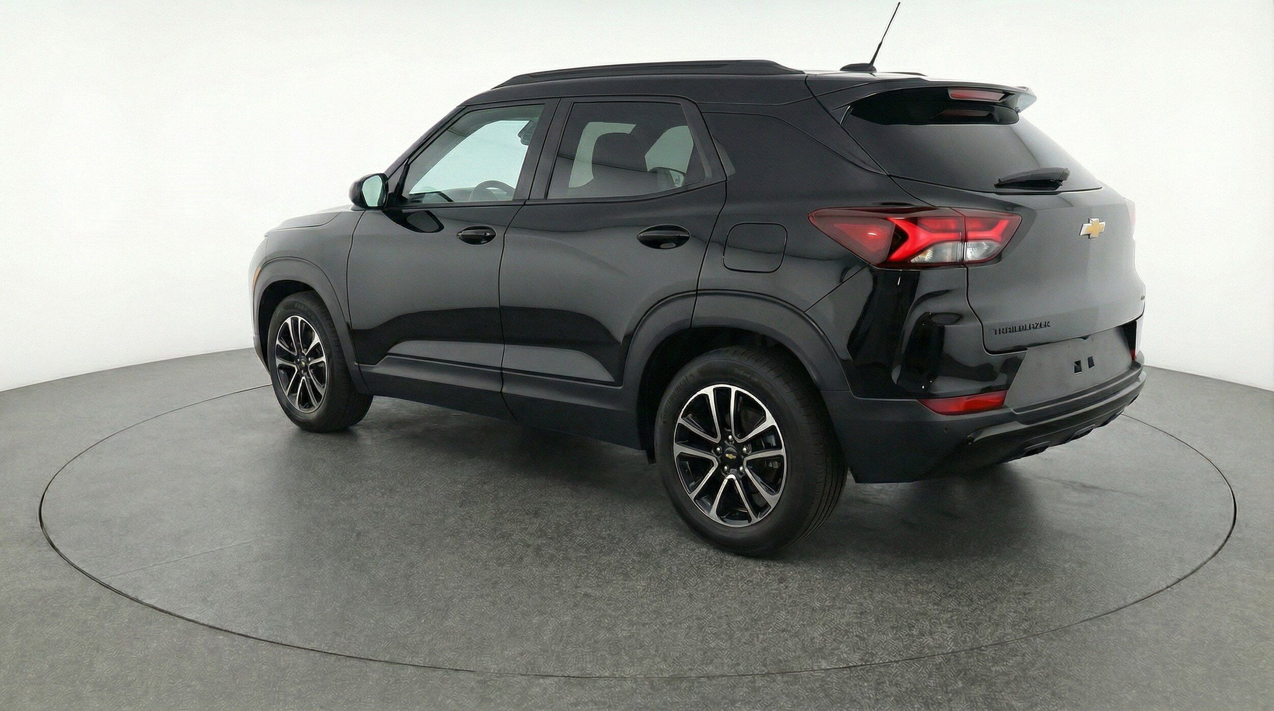 Thumbnail: 2025 Chevrolet TrailBlazer - 6