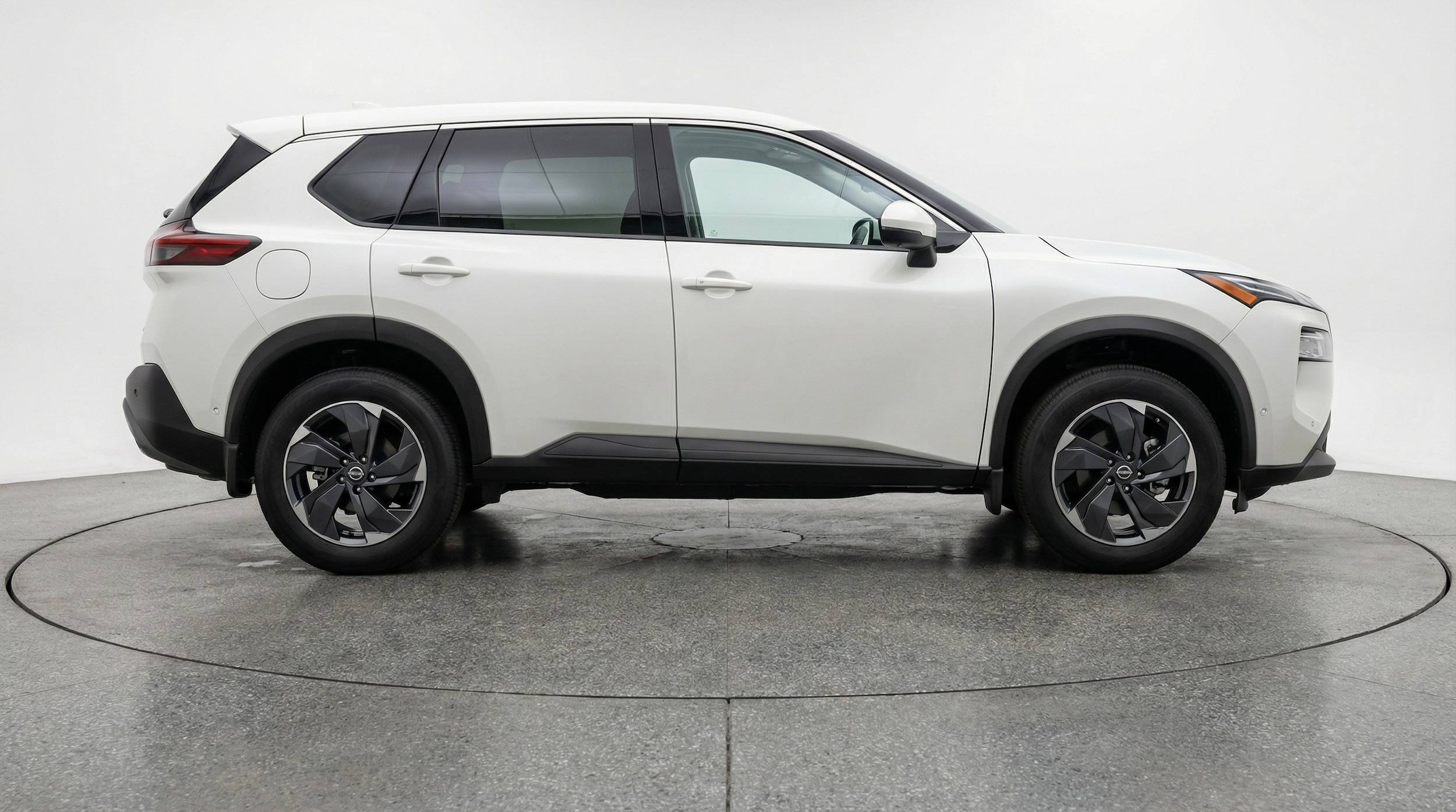 Thumbnail: 2025 Nissan Rogue - 8