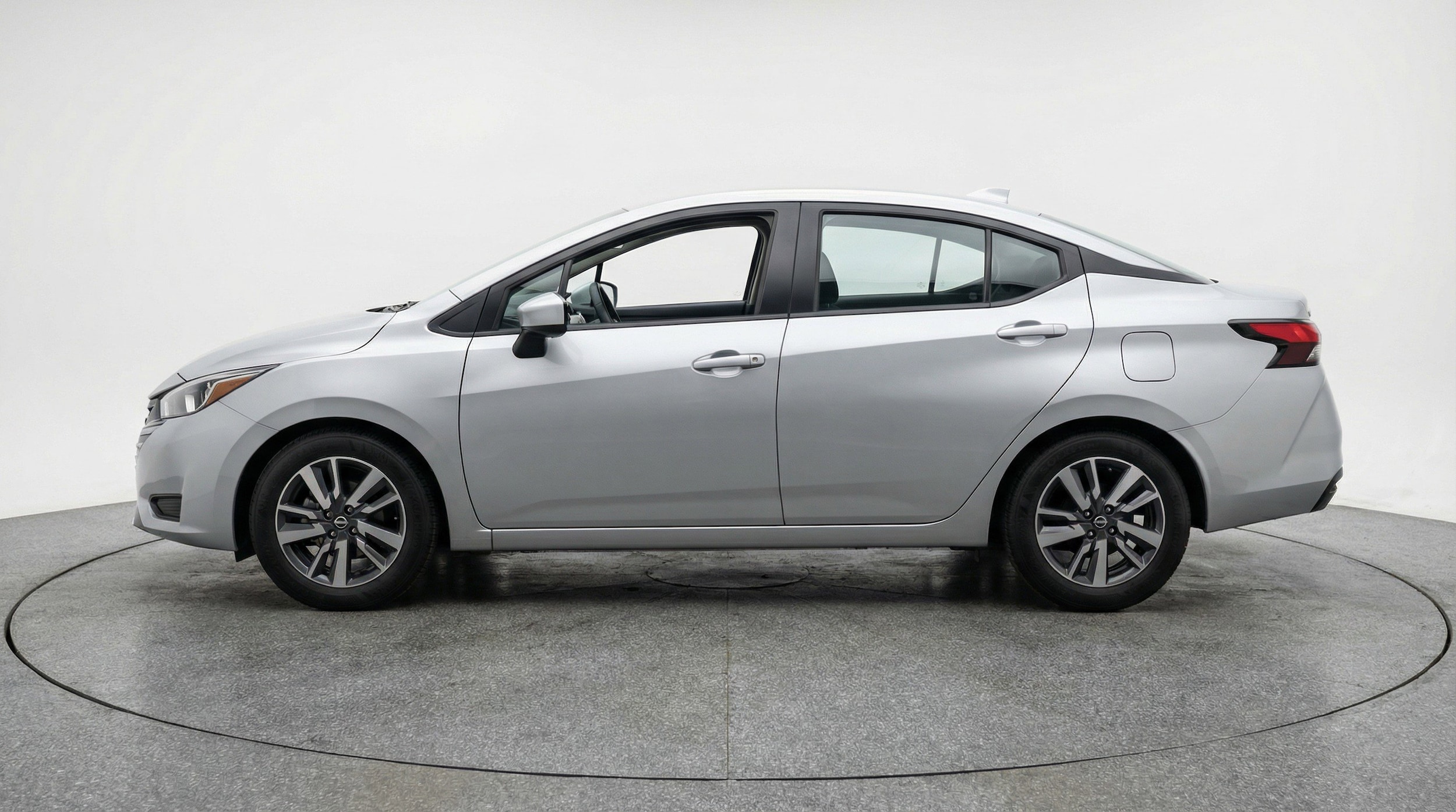 Thumbnail: 2025 Nissan Versa - 5