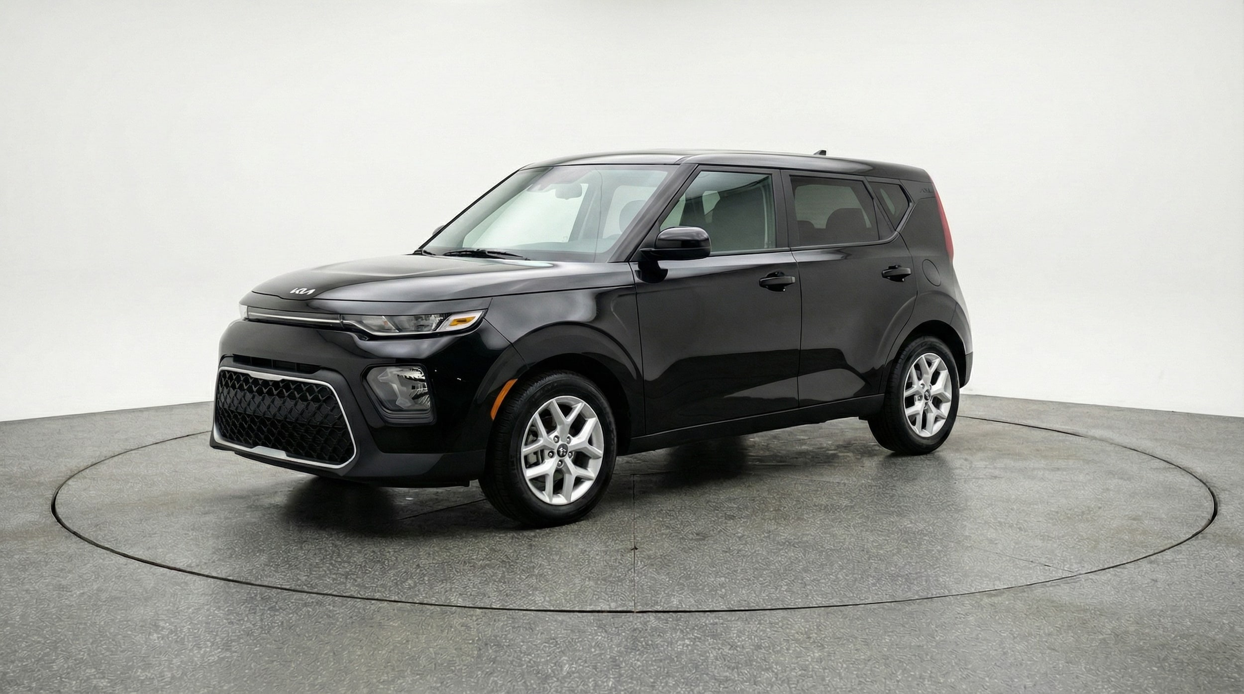 Thumbnail: 2025 Kia Soul - 3