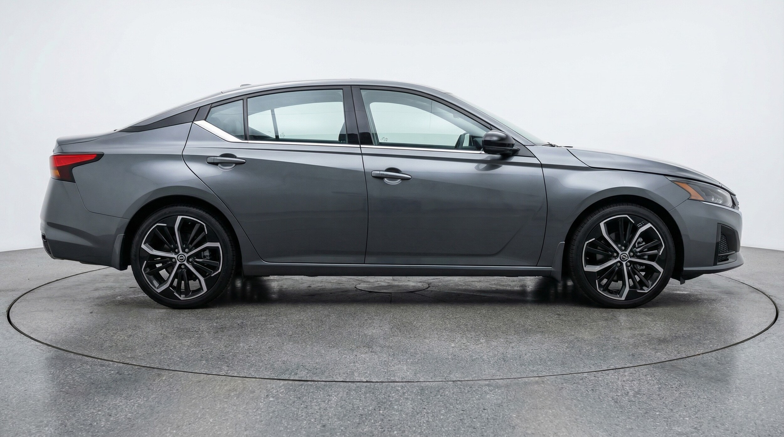 Thumbnail: 2025 Nissan Altima - 8