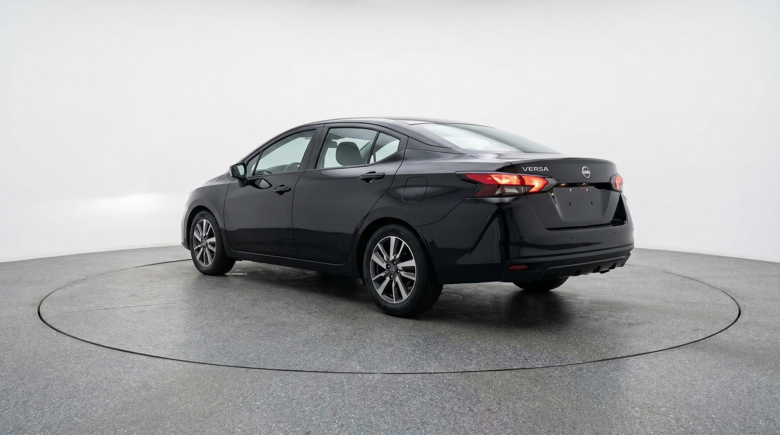 Thumbnail: 2025 Nissan Versa - 5