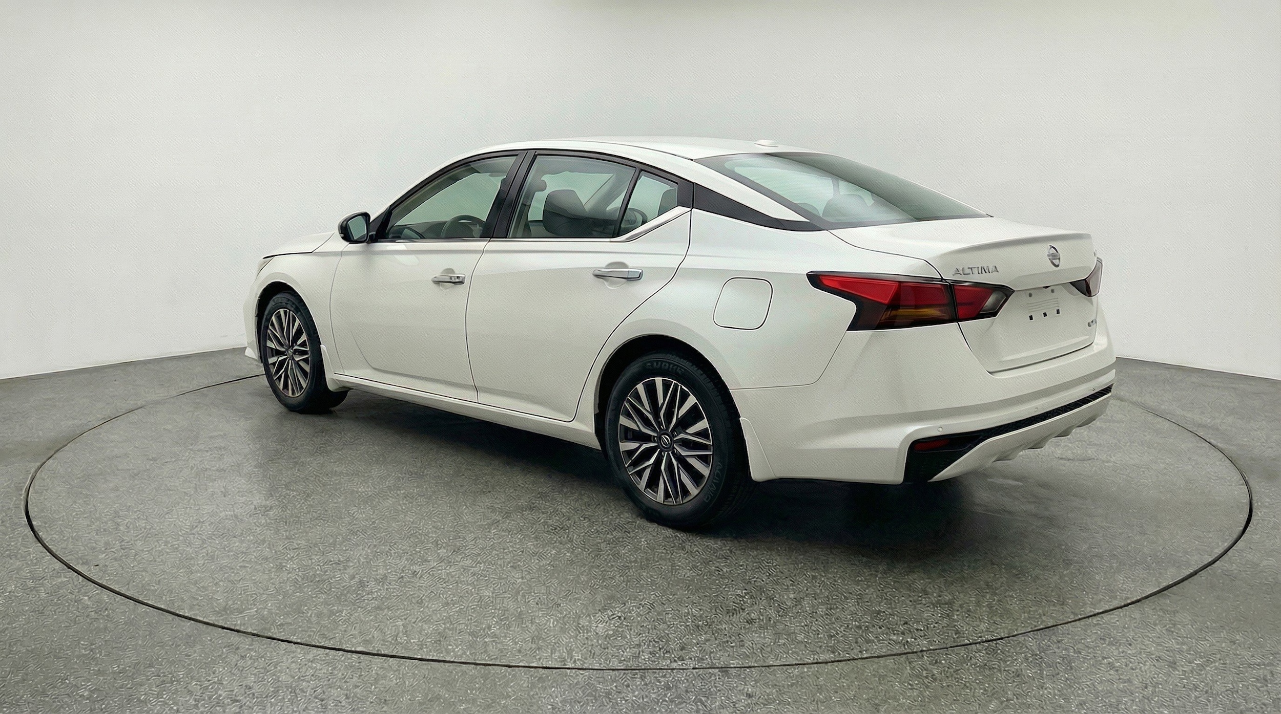 Thumbnail: 2025 Nissan Altima - 6