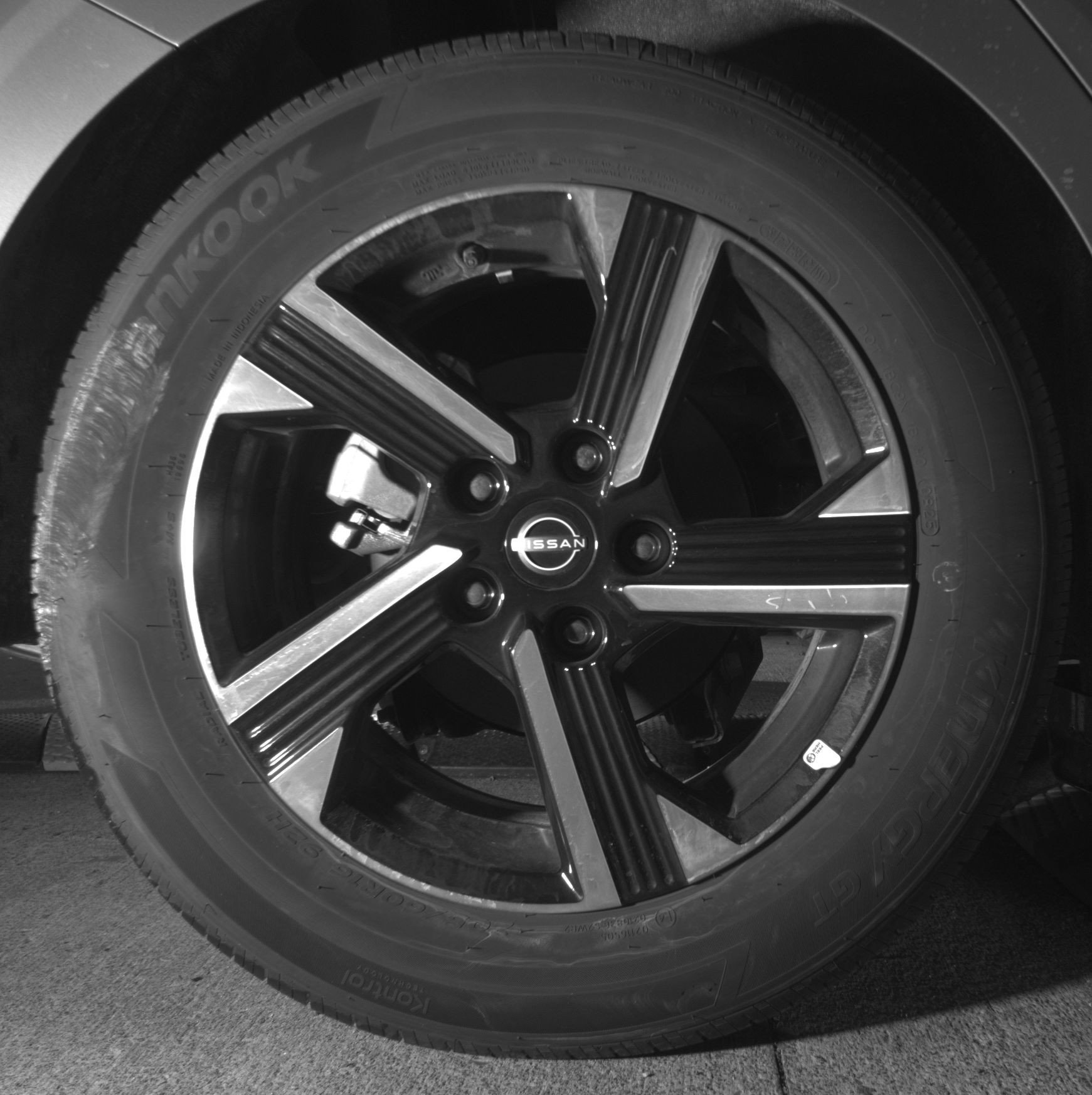 Thumbnail: 2025 Nissan Sentra - 15