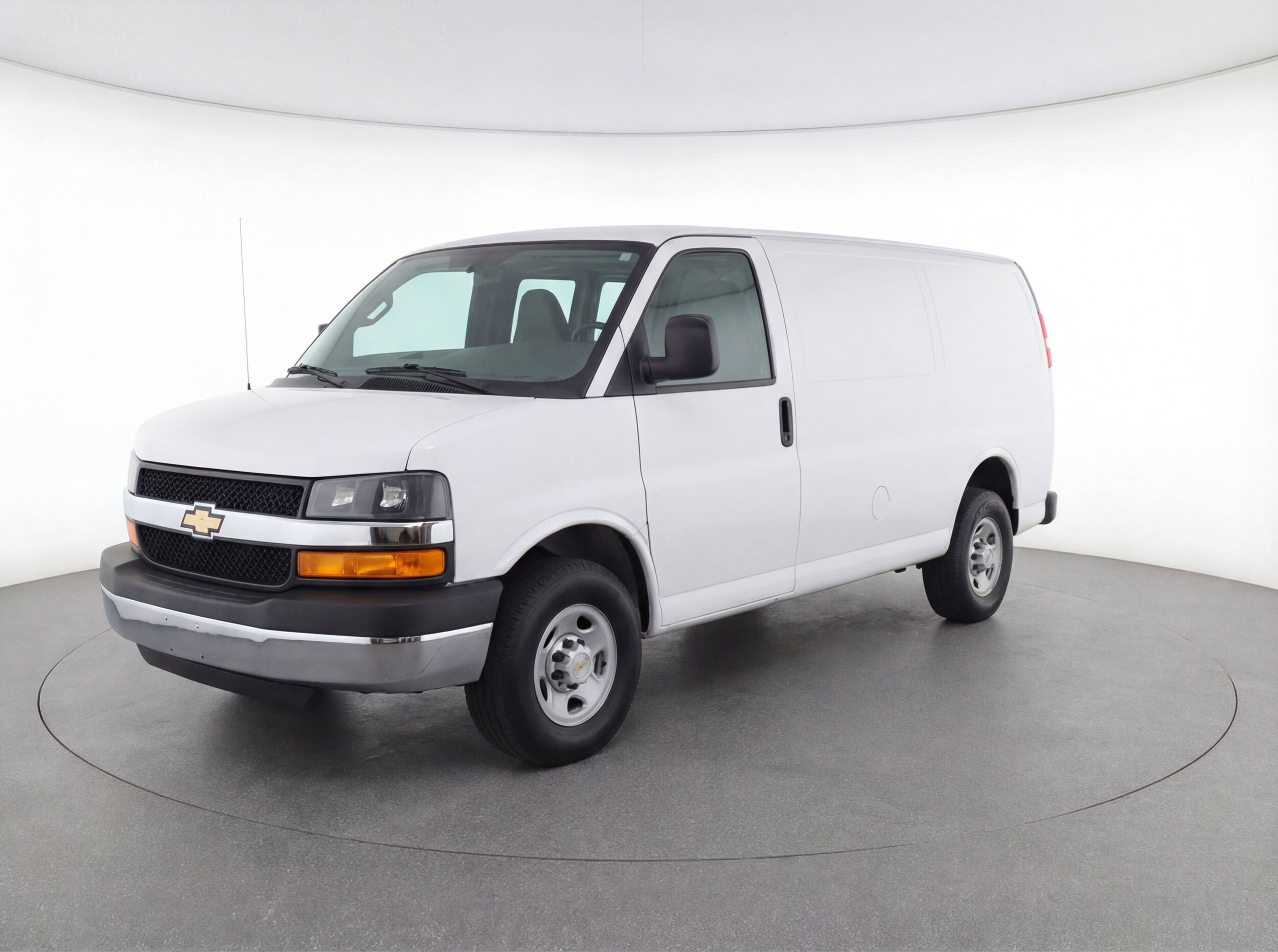 Thumbnail: 2025 Chevrolet Express - 3