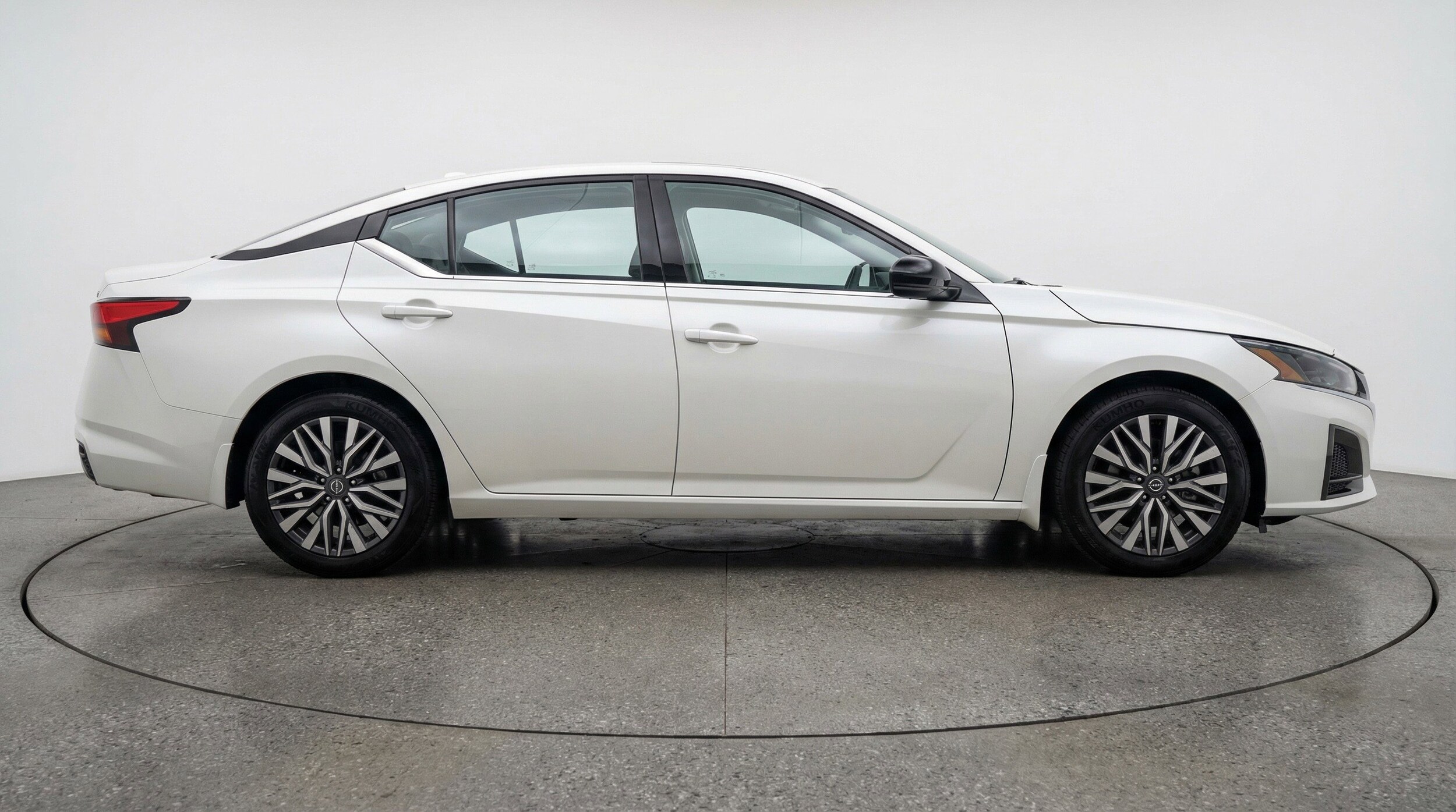 Thumbnail: 2025 Nissan Altima - 11