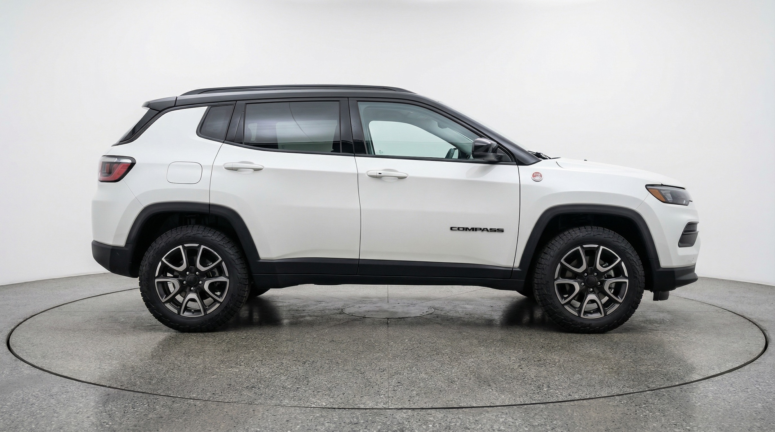 Thumbnail: 2025 Jeep Compass - 8