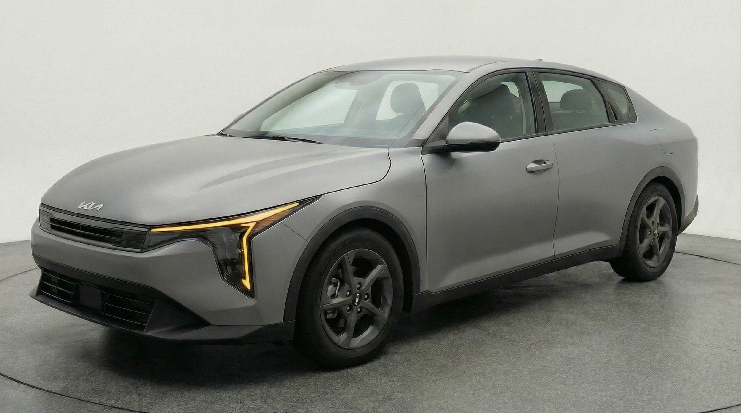 Thumbnail: 2025 Kia K4 - 3