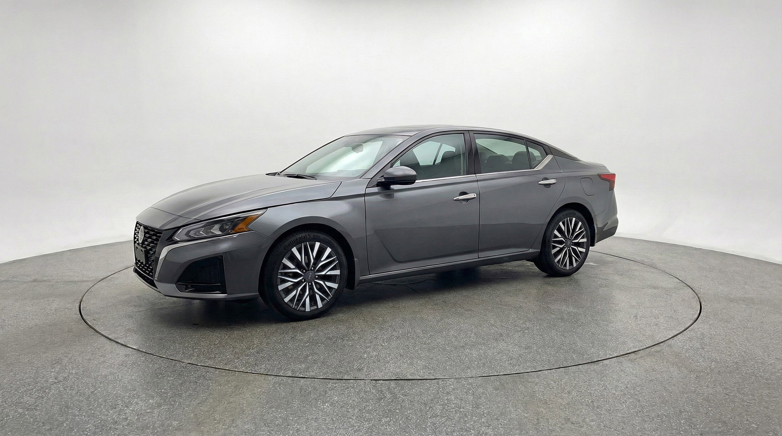 Thumbnail: 2025 Nissan Altima - 3