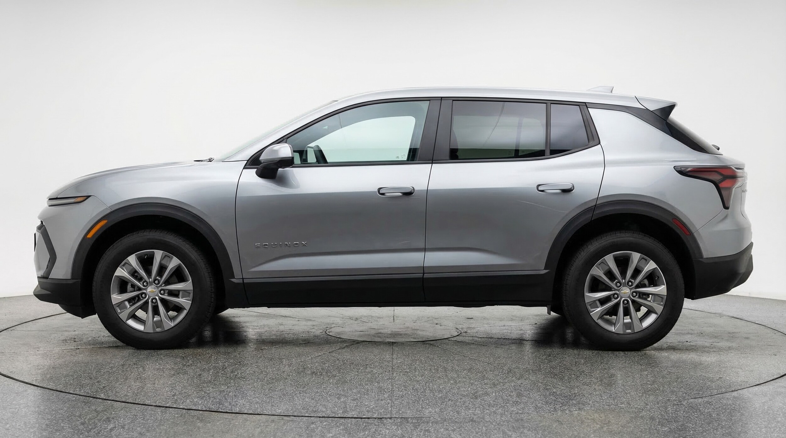 Thumbnail: 2025 Chevrolet Equinox - 4