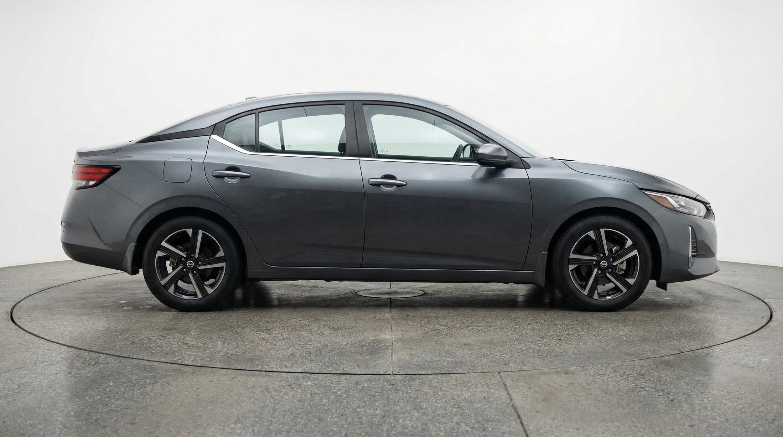 Thumbnail: 2025 Nissan Sentra - 11