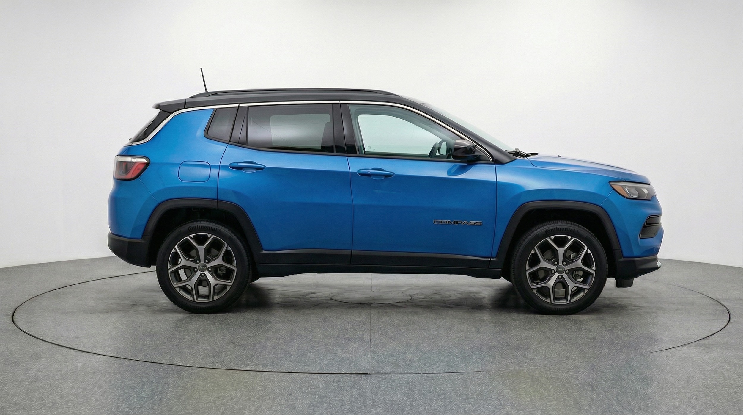 Thumbnail: 2025 Jeep Compass - 8