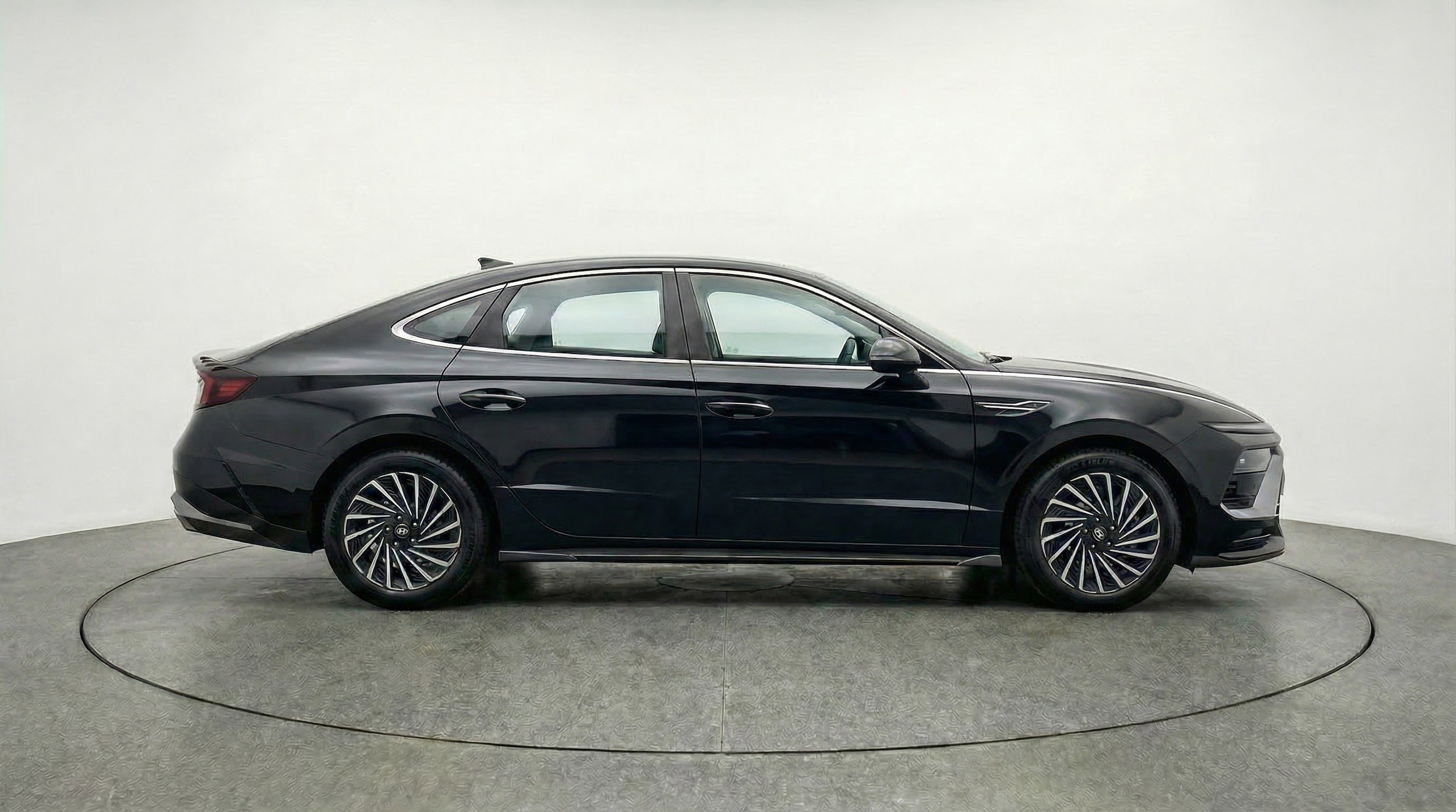 Thumbnail: 2025 Hyundai Sonata - 11
