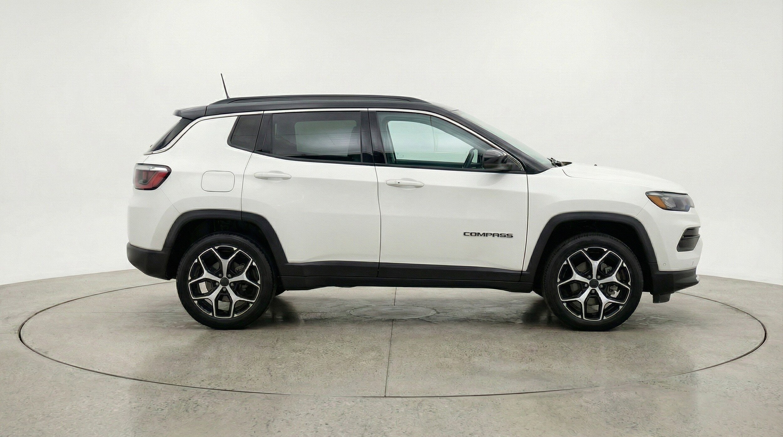 Thumbnail: 2025 Jeep Compass - 11