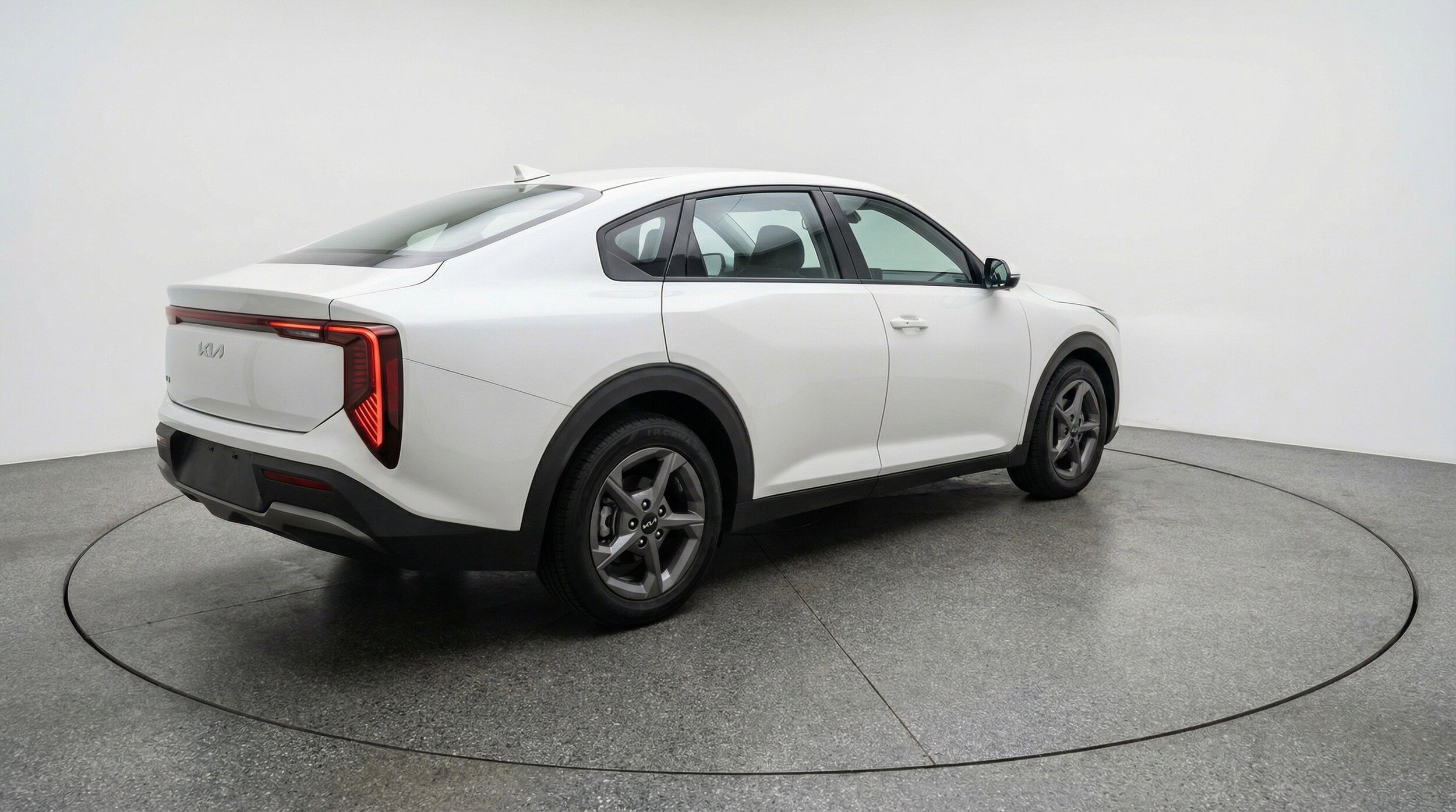 Thumbnail: 2025 Kia K4 - 9