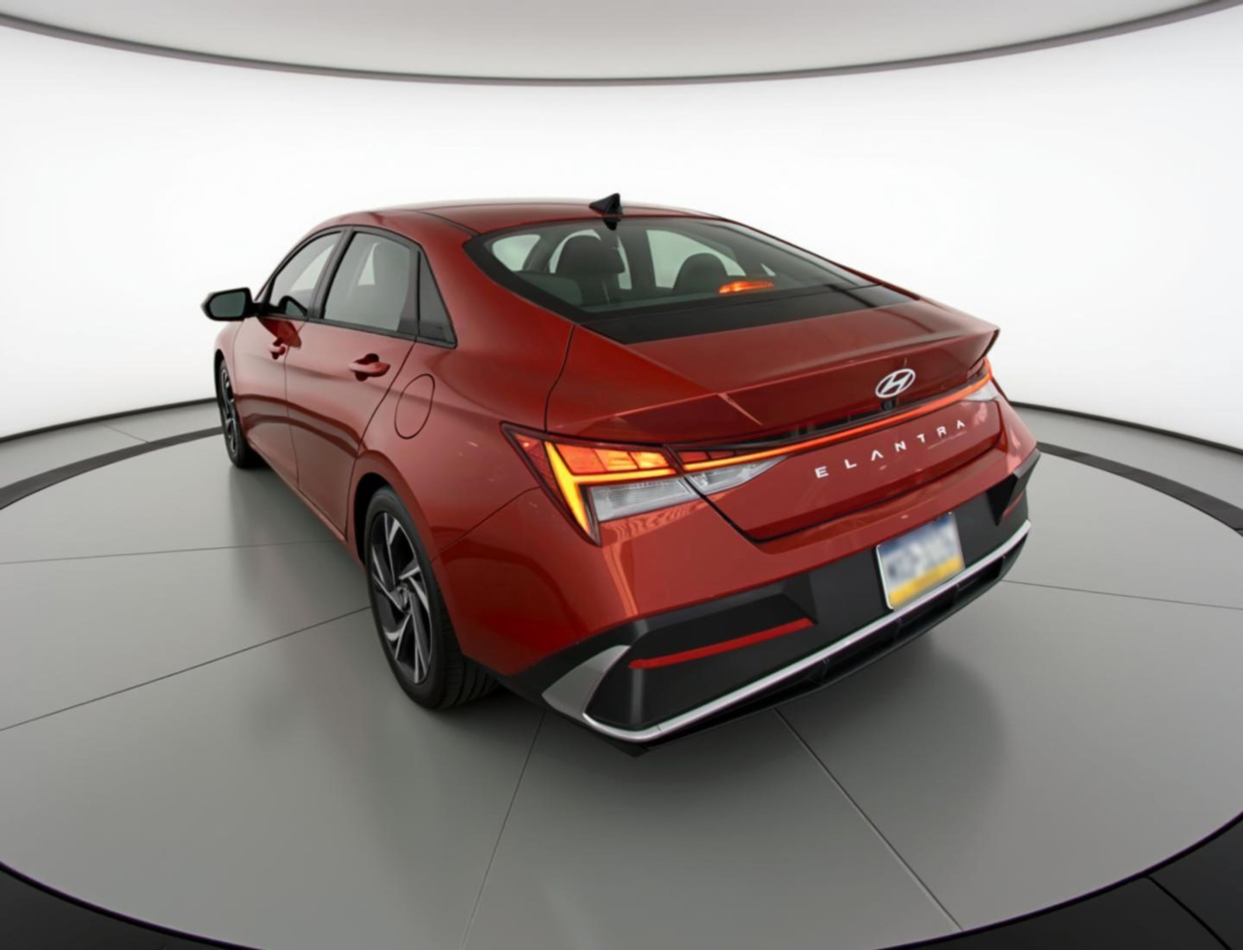 Thumbnail: 2025 Hyundai Elantra - 5