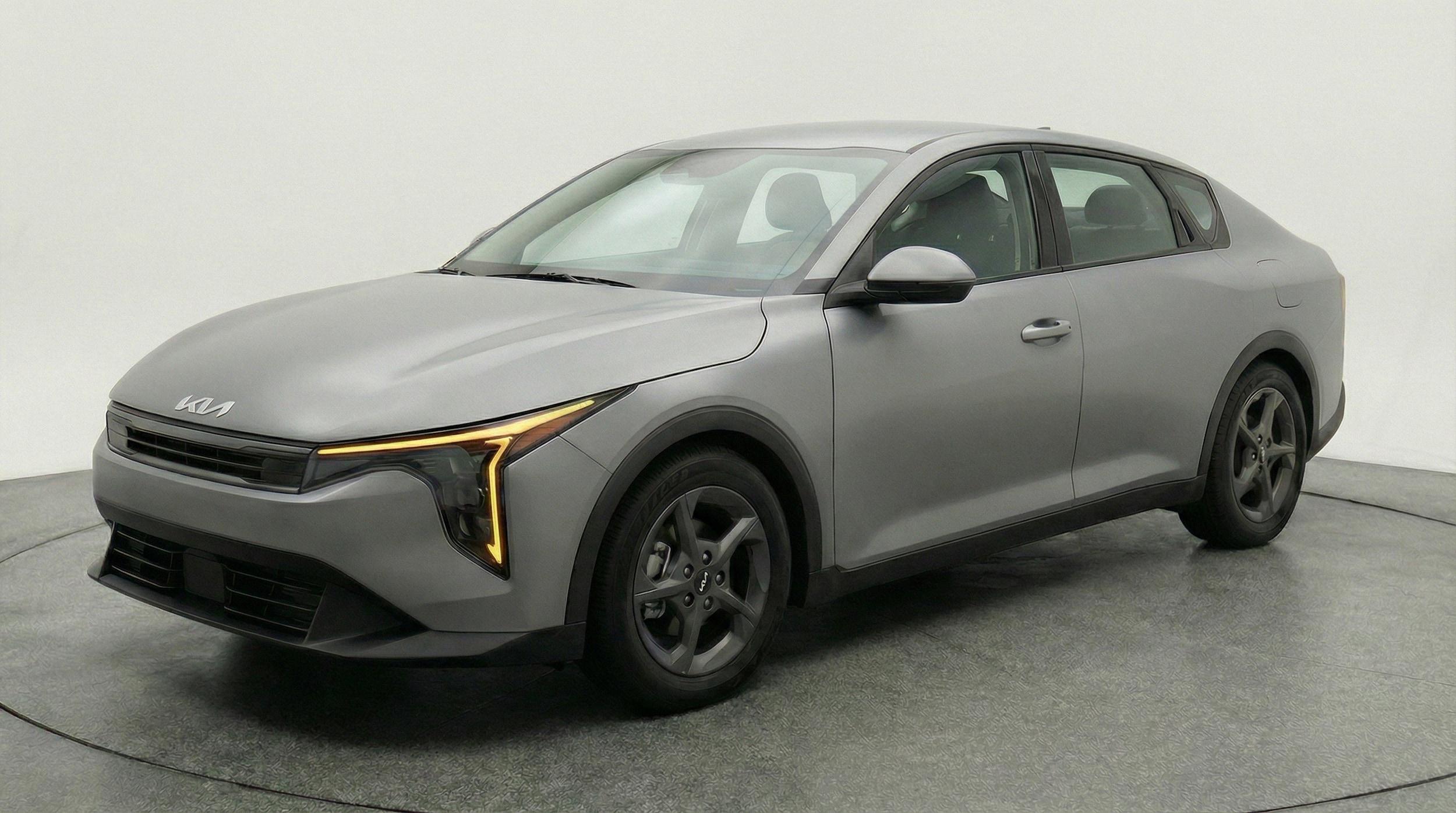 Thumbnail: 2025 Kia K4 - 3
