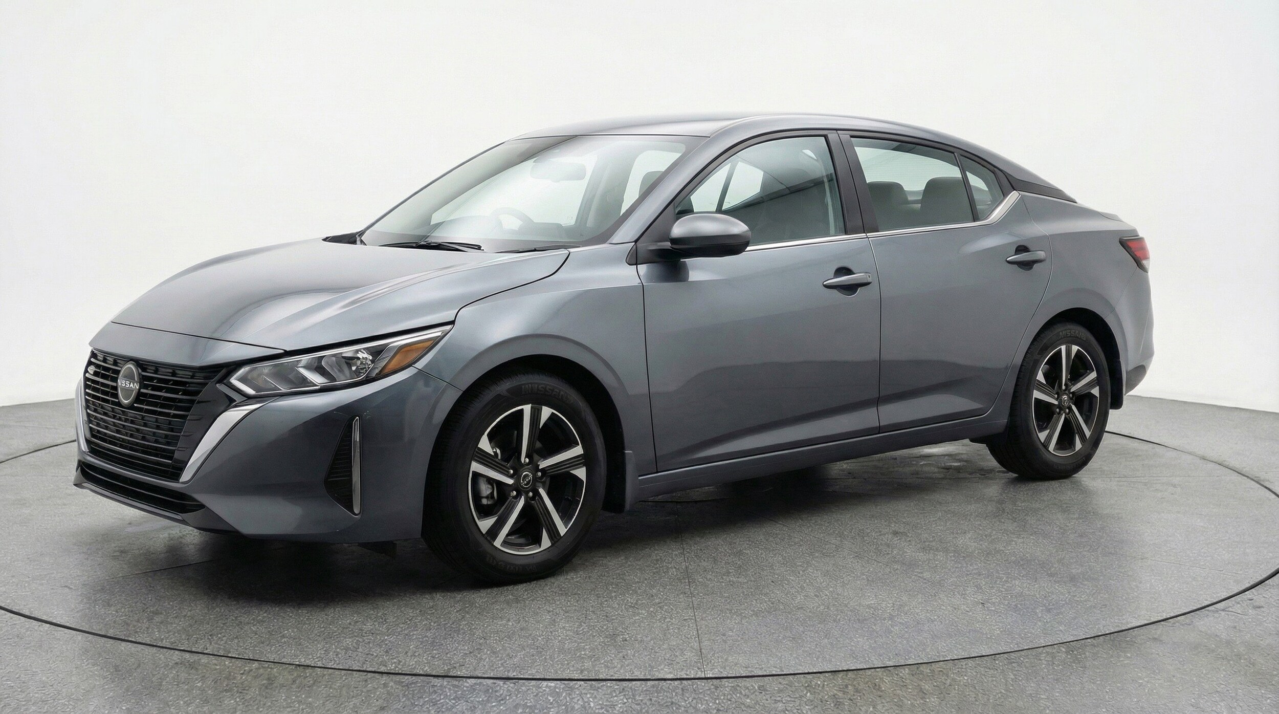 Thumbnail: 2025 Nissan Sentra - 3