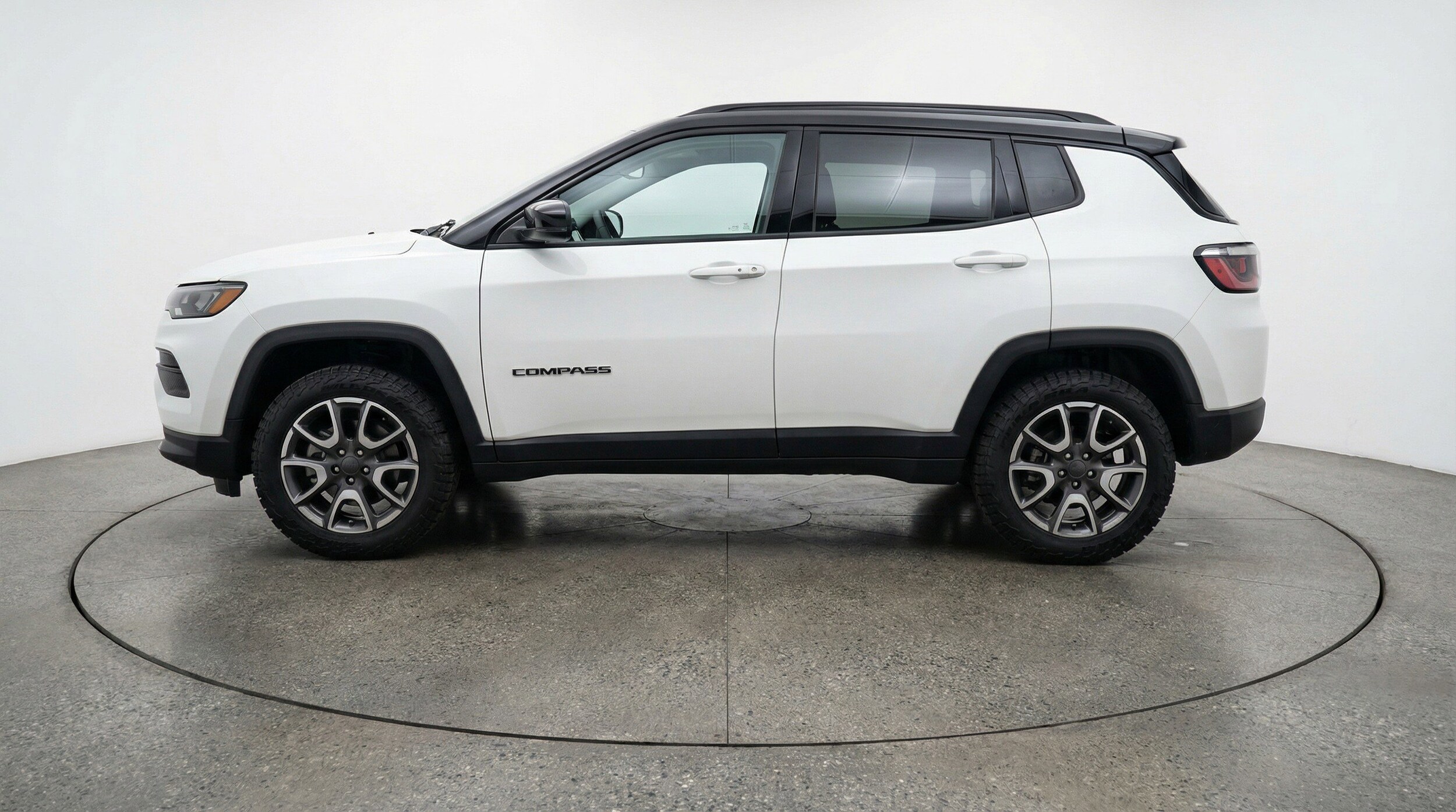 Thumbnail: 2025 Jeep Compass - 5