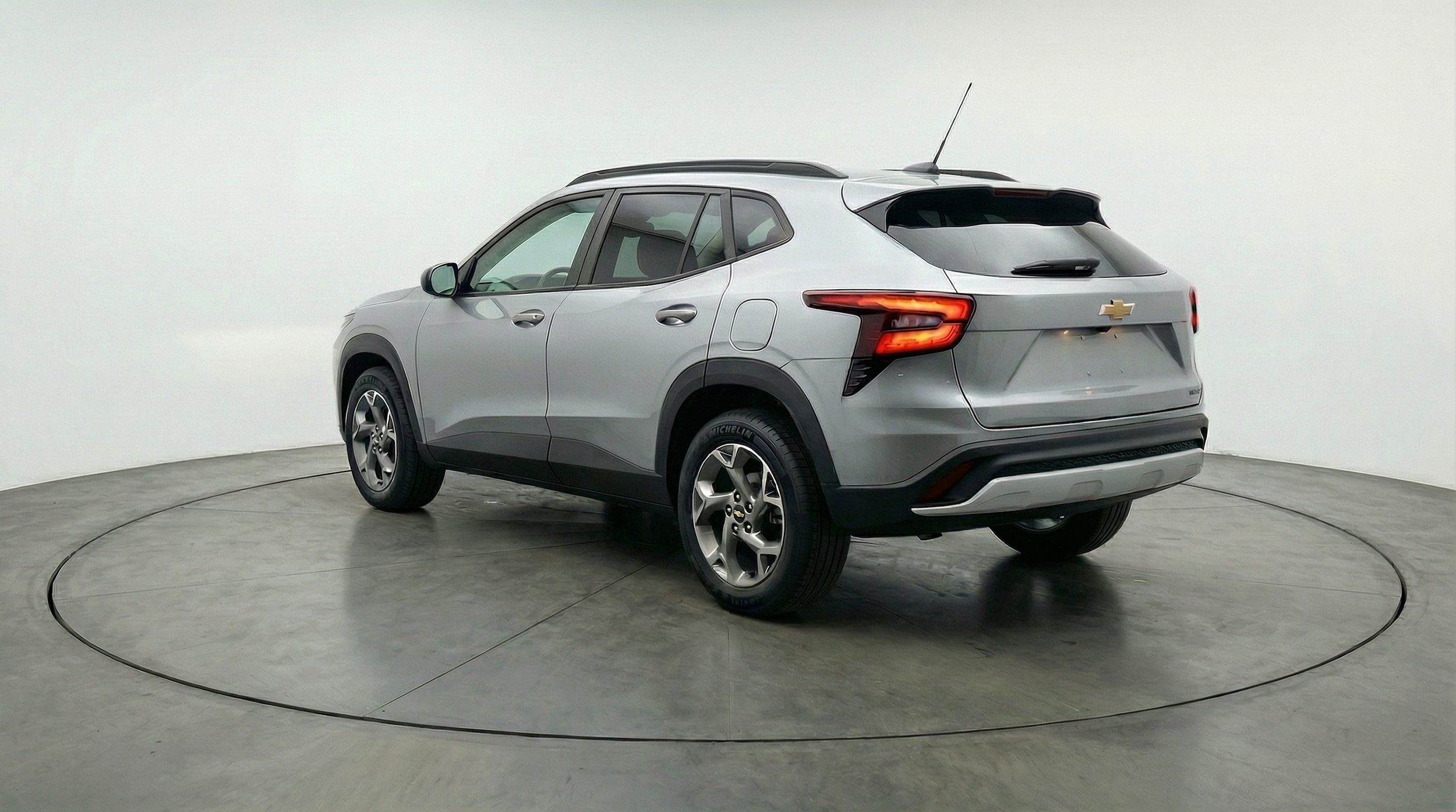 Thumbnail: 2025 Chevrolet Trax - 5