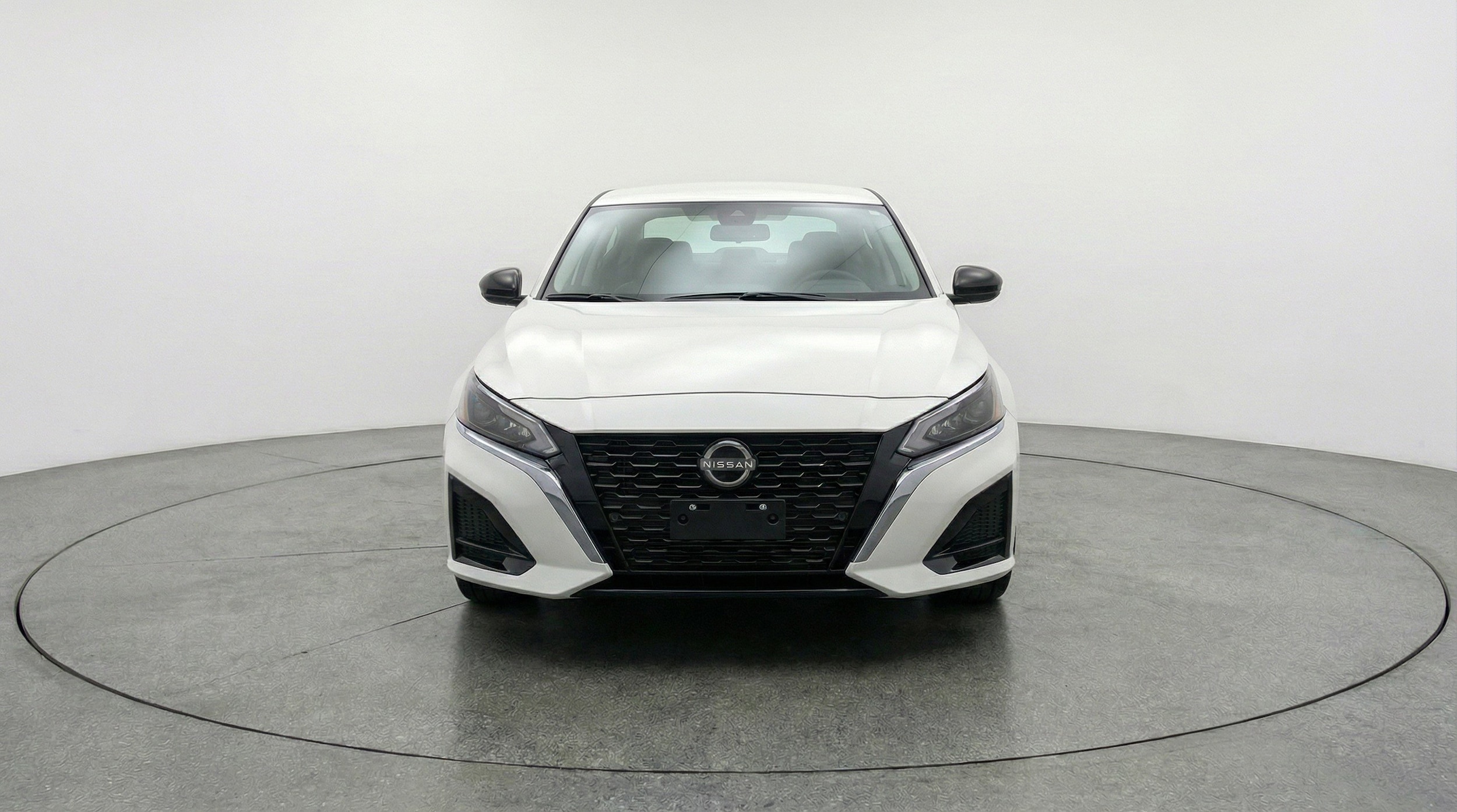 Thumbnail: 2025 Nissan Altima - 2