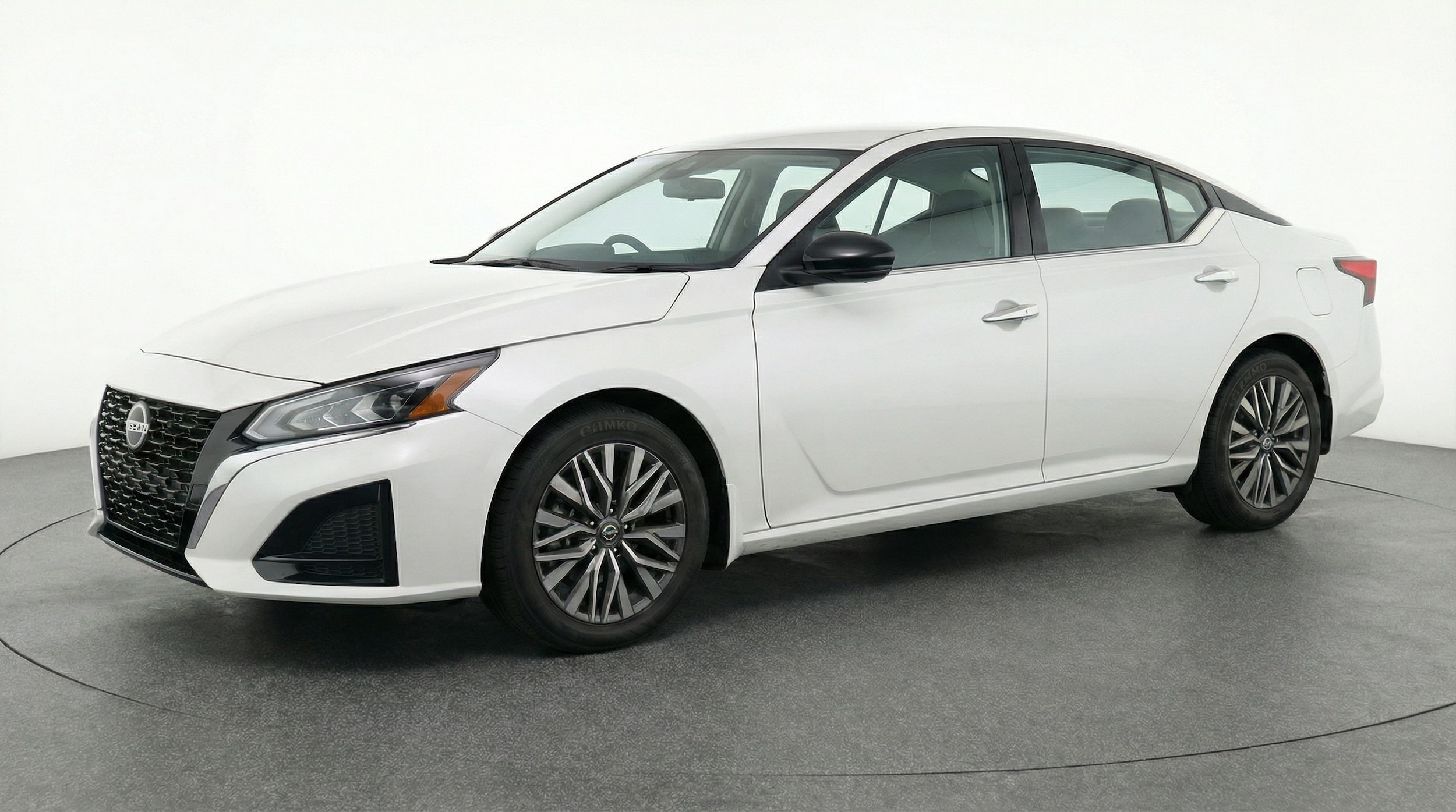 Thumbnail: 2025 Nissan Altima - 3