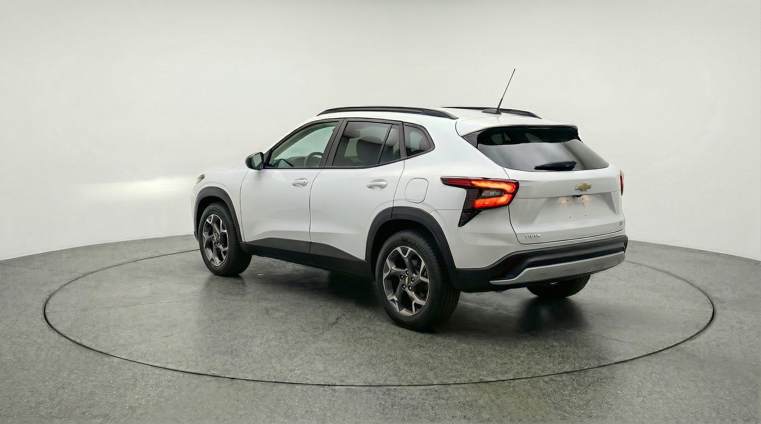 Thumbnail: 2025 Chevrolet Trax - 6