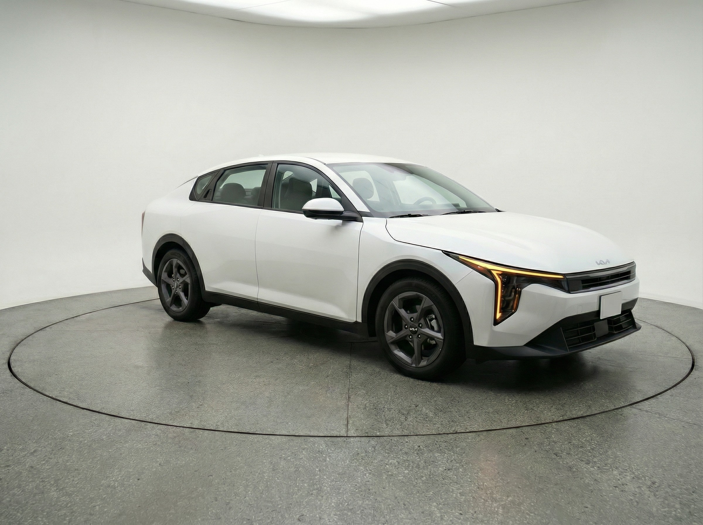 Thumbnail: 2025 Kia K4 - 1