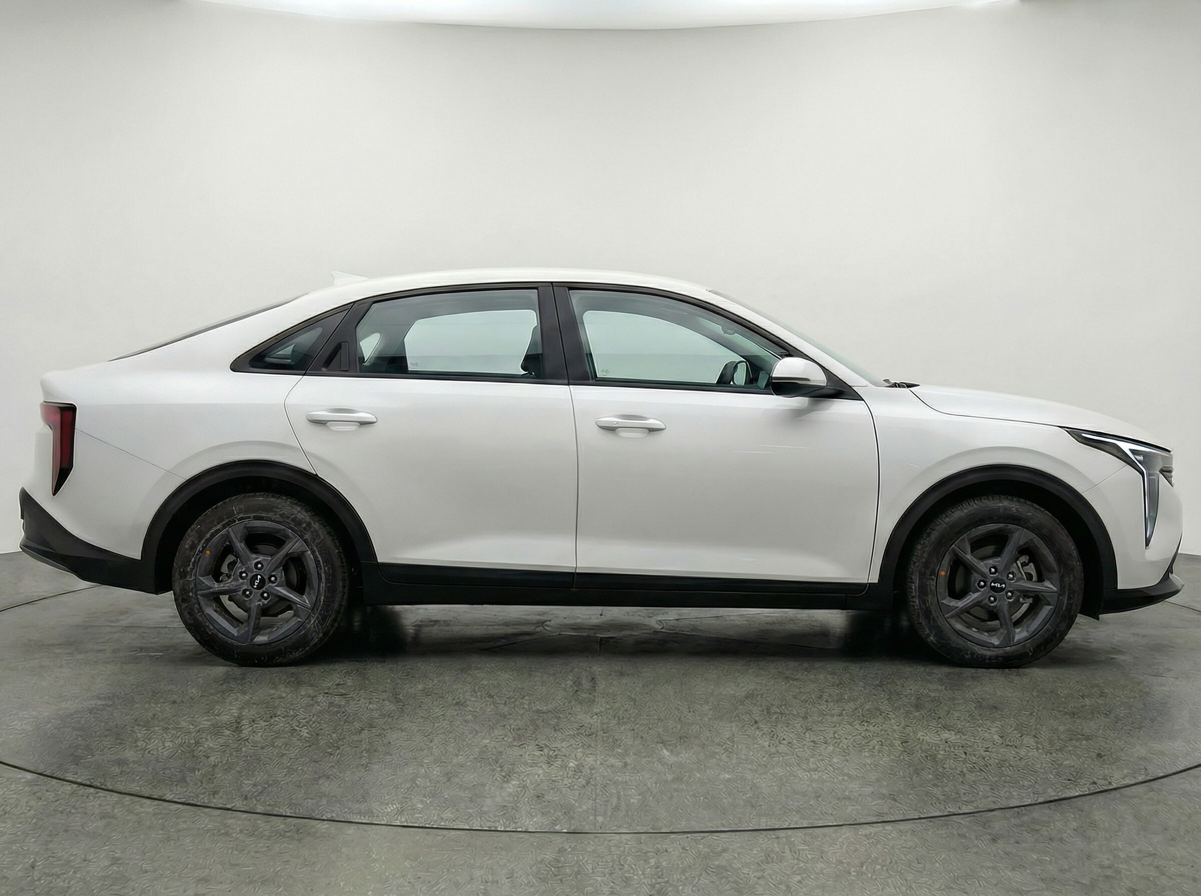 Thumbnail: 2025 Kia K4 - 8