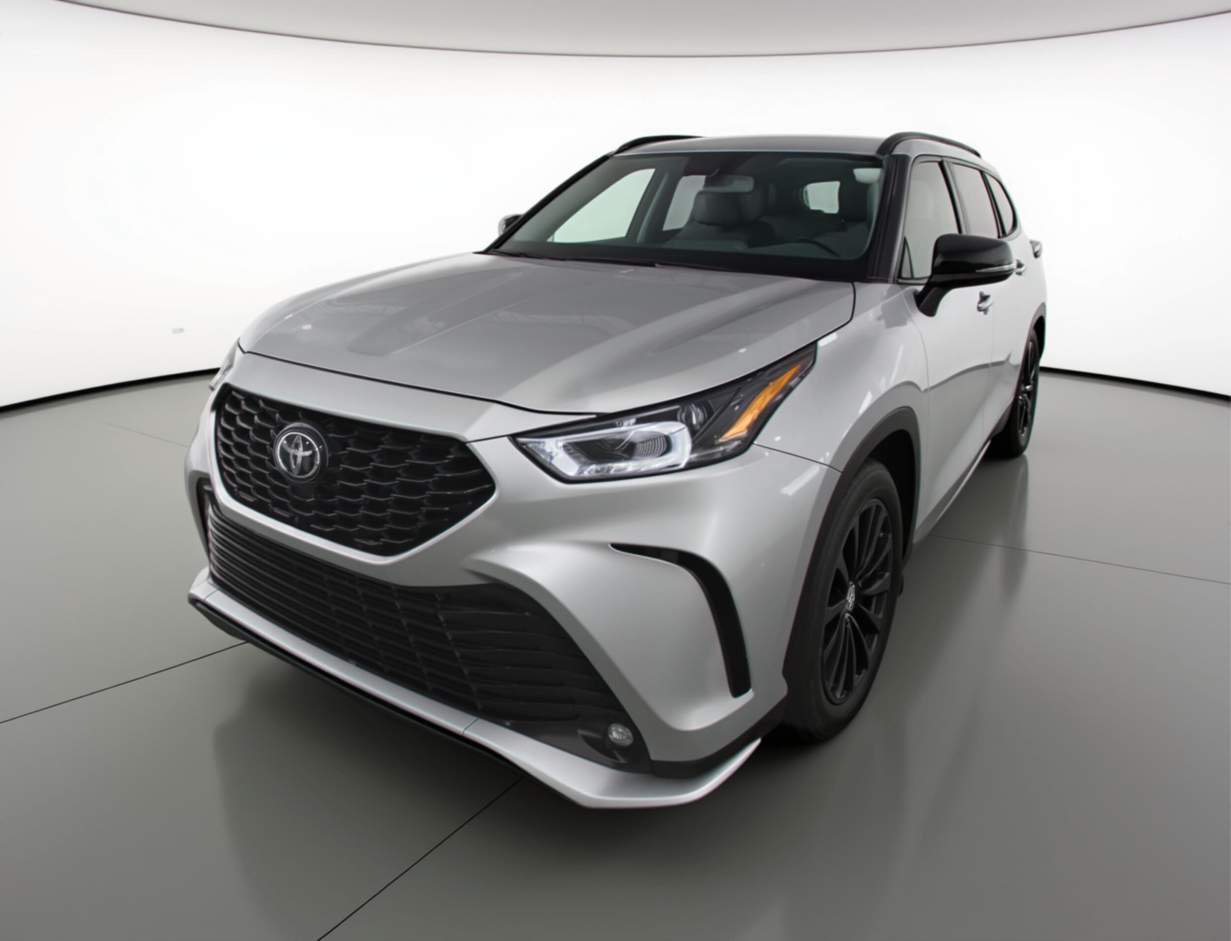 Thumbnail: 2025 Toyota Highlander - 3