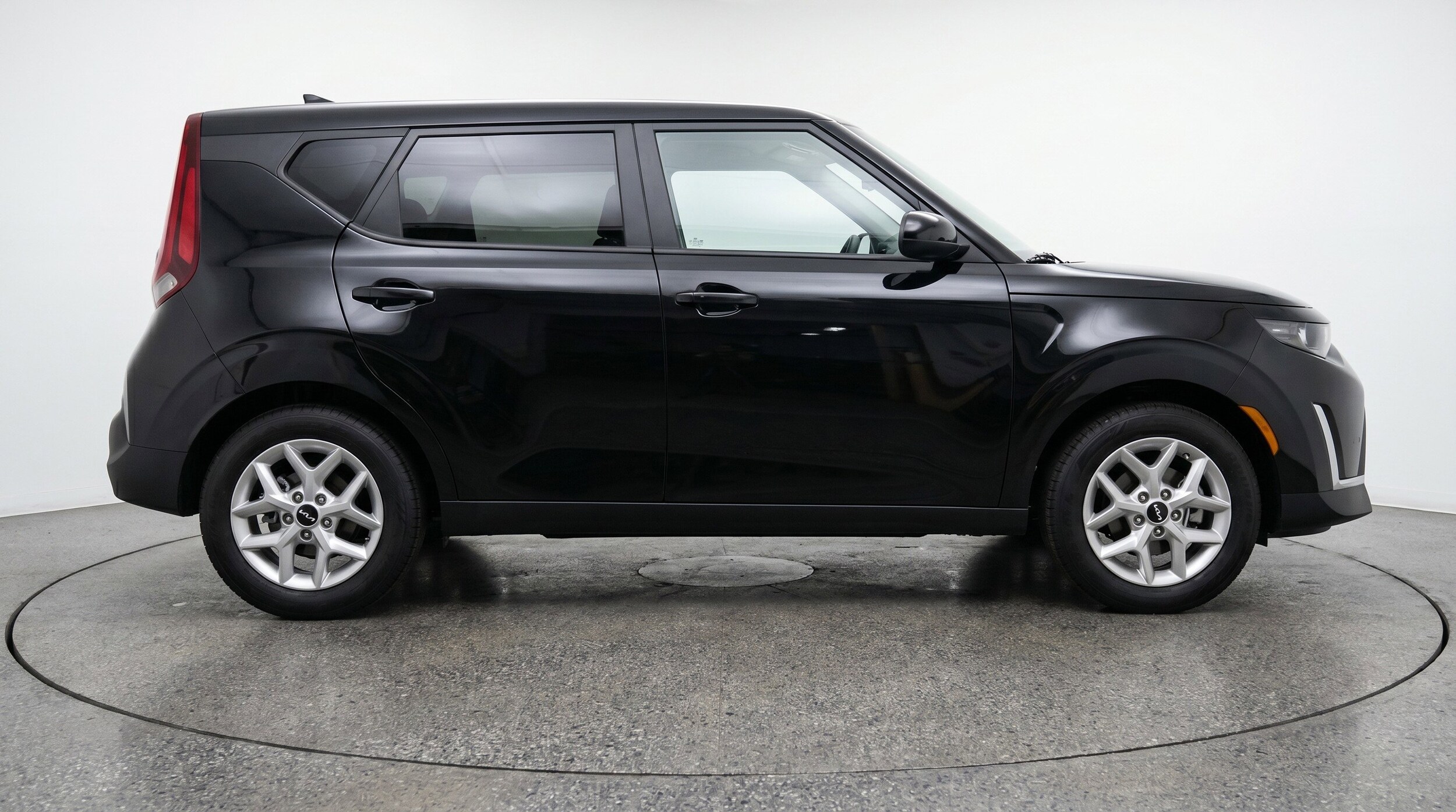 Thumbnail: 2025 Kia Soul - 11